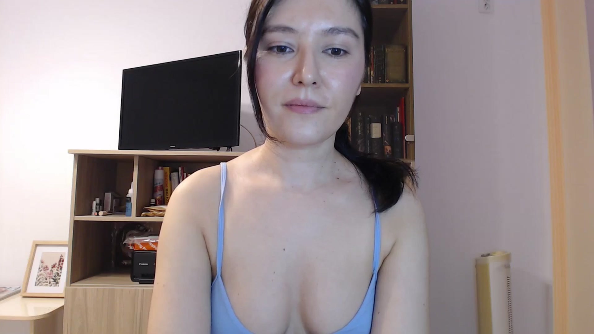 Gallery image thumbnail from SailorJupitr's myfreecams stream on, 11/16/2025, 22:23 image 13 of 20