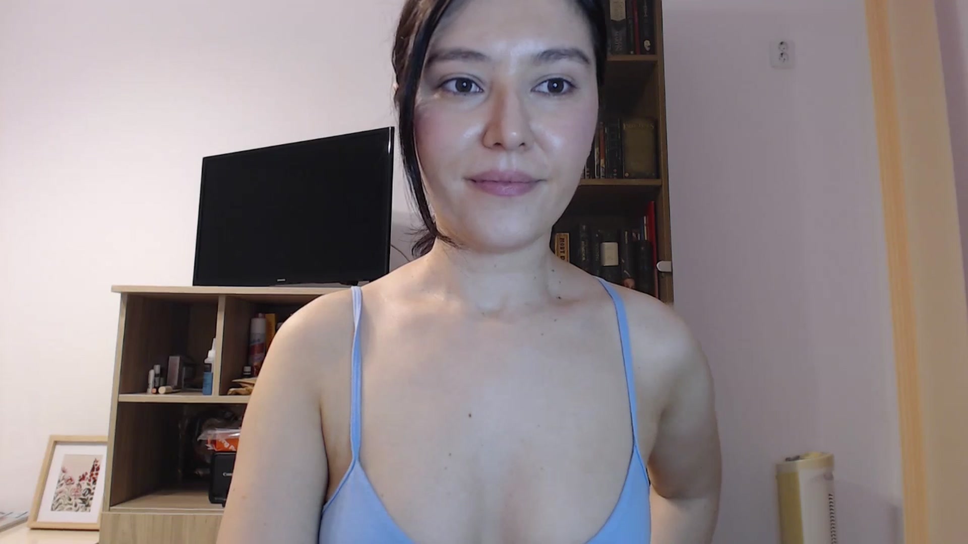 Gallery image thumbnail from SailorJupitr's myfreecams stream on, 11/16/2025, 22:23 image 2 of 20
