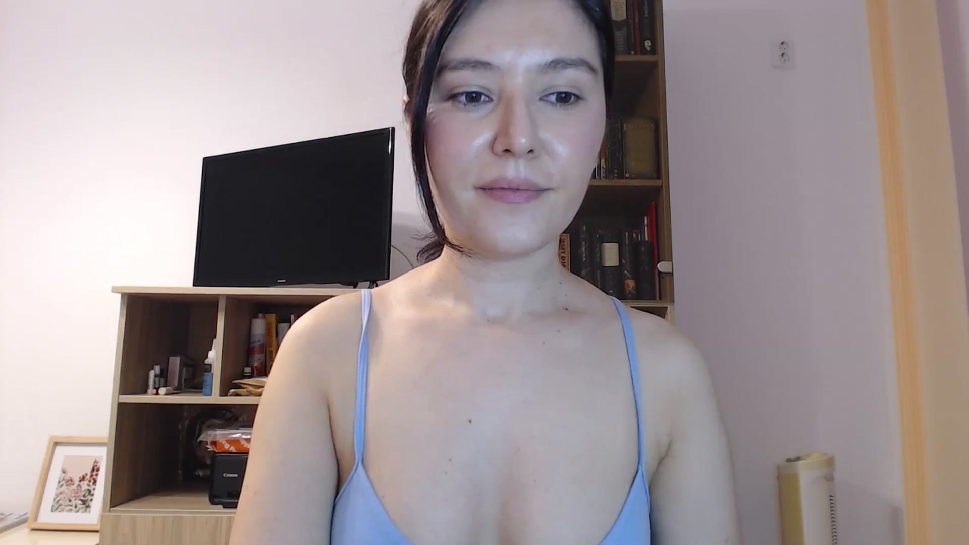 Gallery image thumbnail from SailorJupitr's myfreecams stream on, 11/16/2025, 22:23 image 5 of 20