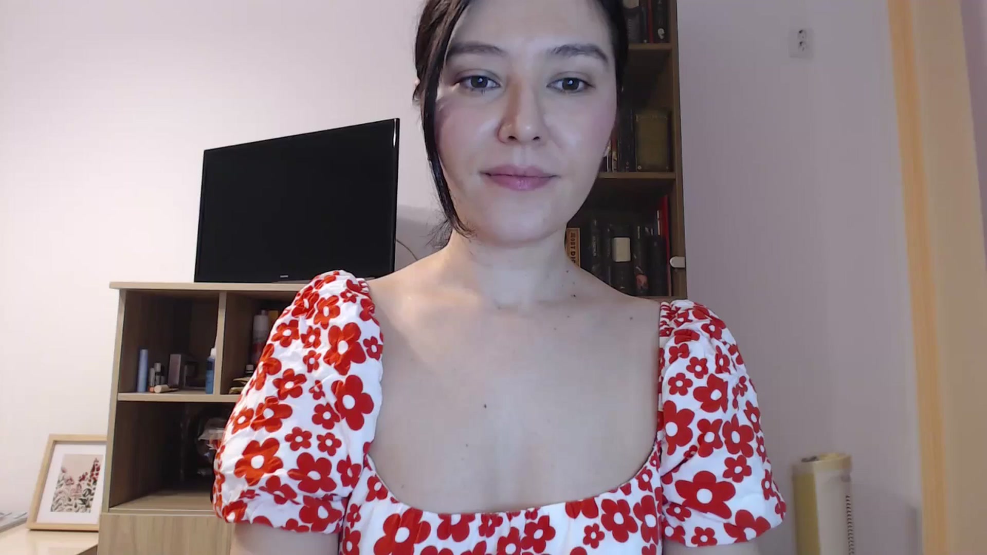 Gallery image thumbnail from SailorJupitr's myfreecams stream on, 11/21/2025, 21:03 image 5 of 20