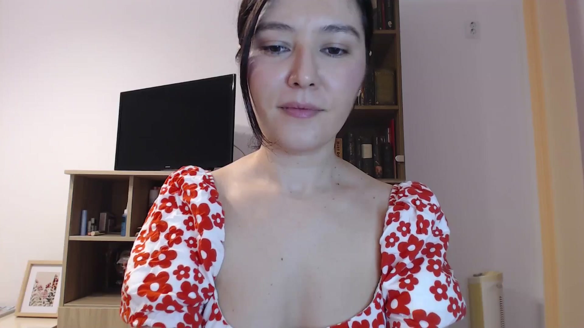 Gallery image thumbnail from SailorJupitr's myfreecams stream on, 11/21/2025, 21:03 image 16 of 20