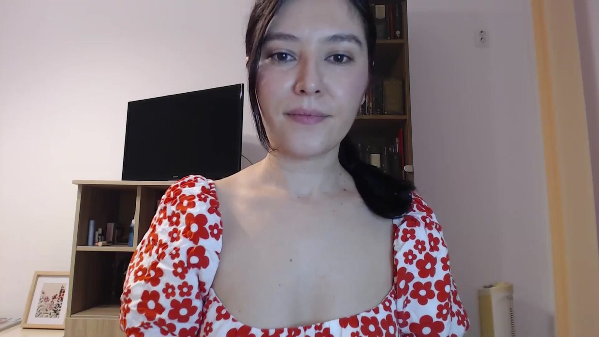 Gallery image thumbnail from SailorJupitr's myfreecams stream on, 11/21/2025, 22:20 image 2 of 20