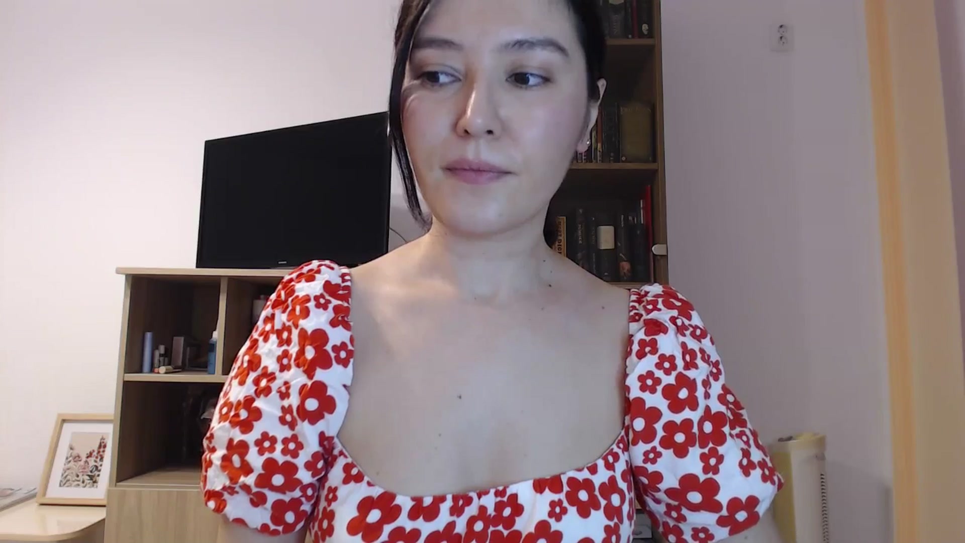 Gallery image thumbnail from SailorJupitr's myfreecams stream on, 11/21/2025, 22:20 image 15 of 20