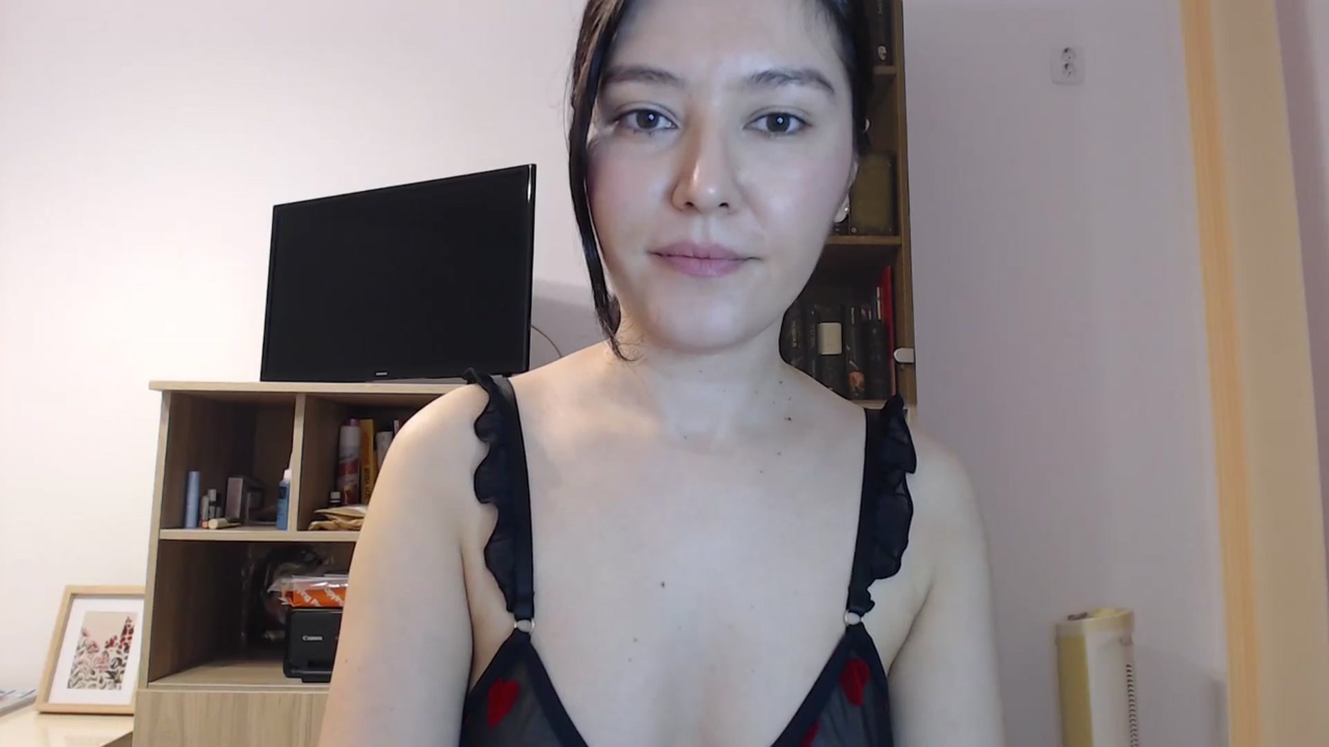 Gallery image thumbnail from SailorJupitr's myfreecams stream on, 11/22/2025, 20:37 image 6 of 20