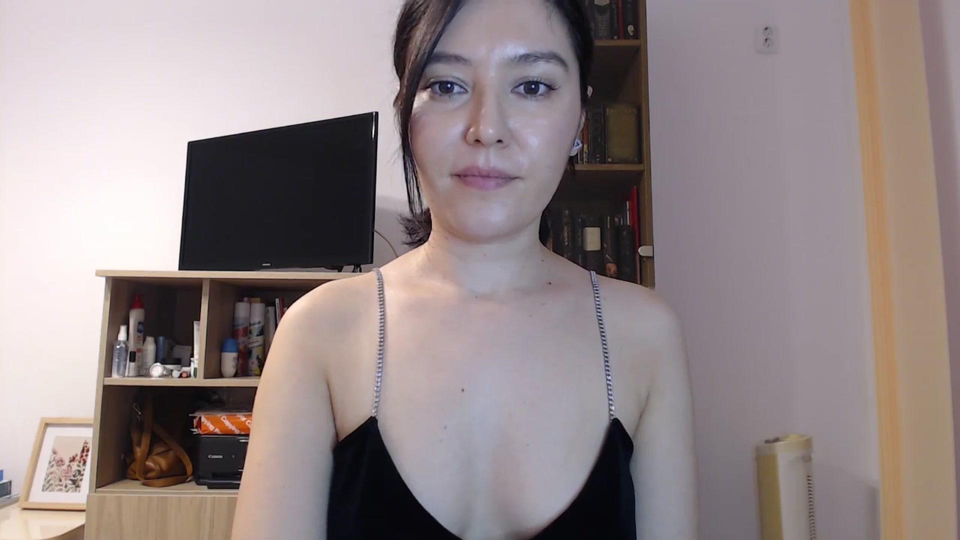 Gallery image thumbnail from SailorJupitr's myfreecams stream on, 11/26/2025, 22:19 image 16 of 20