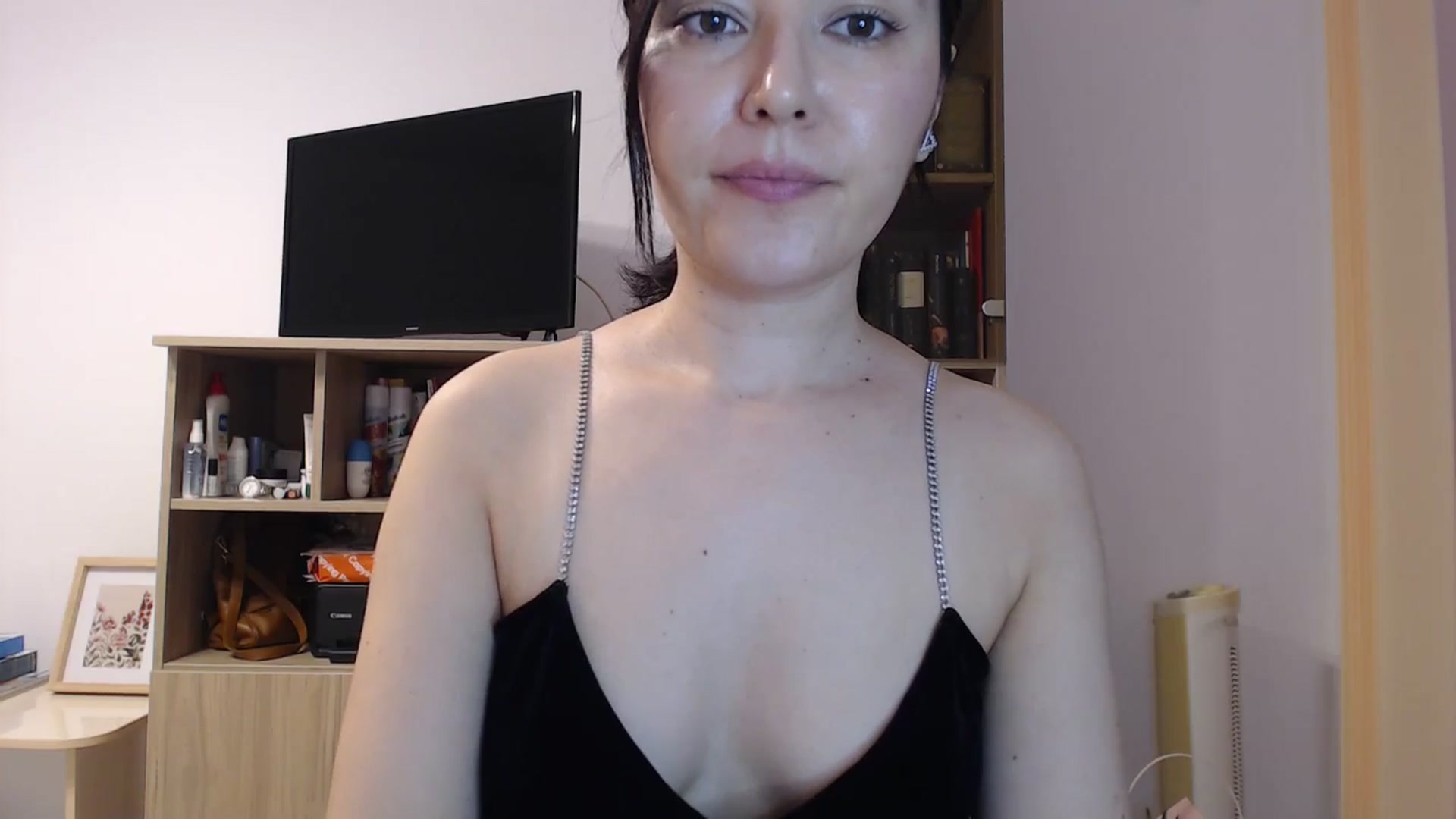 Gallery image thumbnail from SailorJupitr's myfreecams stream on, 11/26/2025, 22:19 image 13 of 20