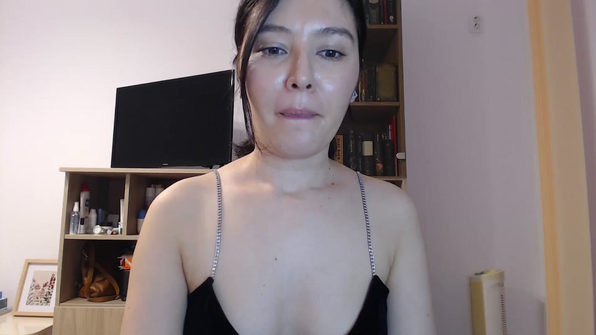 Gallery image thumbnail from SailorJupitr's myfreecams stream on, 11/26/2025, 22:19 image 15 of 20