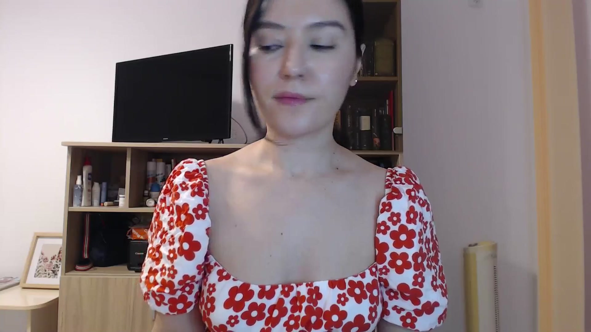 Gallery image thumbnail from SailorJupitr's myfreecams stream on, 12/03/2025, 21:12 image 2 of 20