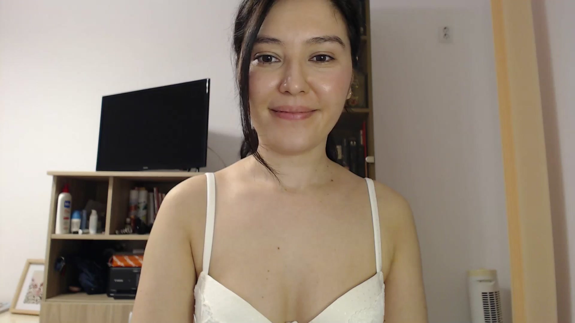 Gallery image thumbnail from SailorJupitr's myfreecams stream on, 12/19/2025, 22:38 image 5 of 20