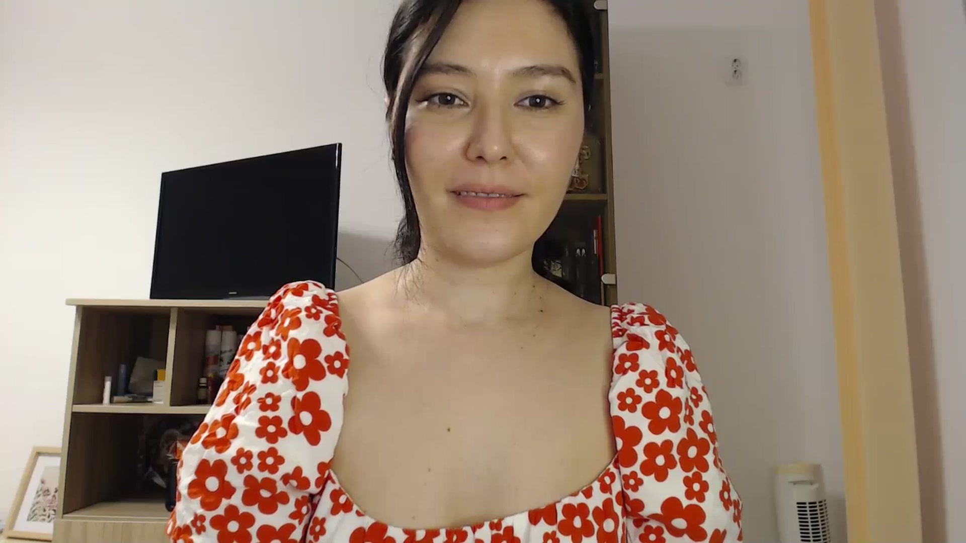 Gallery image thumbnail from SailorJupitr's myfreecams stream on, 12/20/2025, 22:27 image 2 of 20