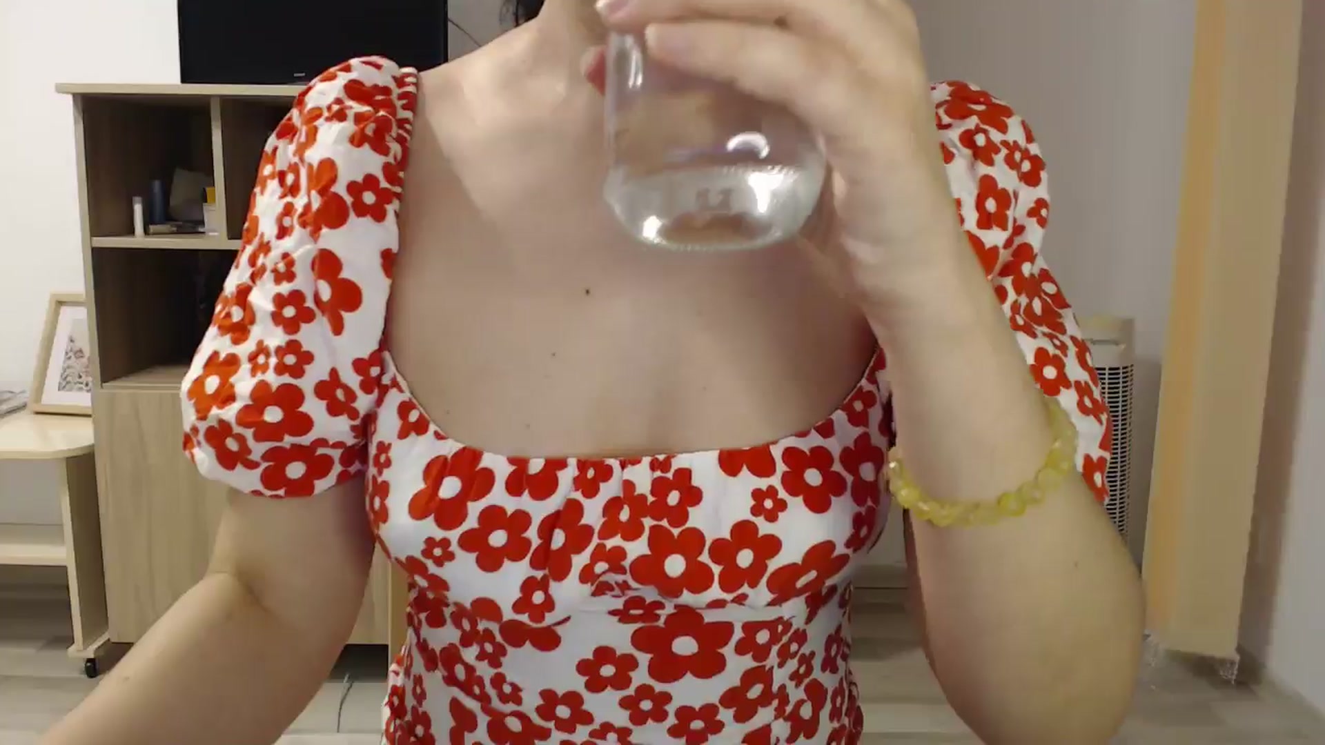 Gallery image thumbnail from SailorJupitr's myfreecams stream on, 12/20/2025, 22:51 image 14 of 20
