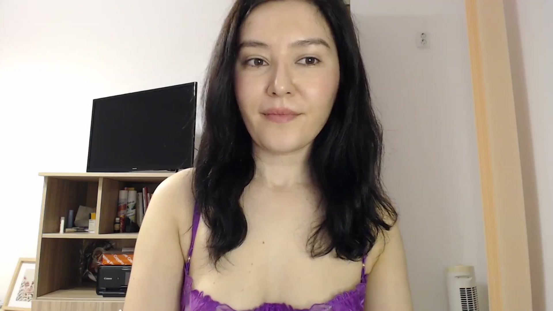 Gallery image thumbnail from SailorJupitr's myfreecams stream on, 12/21/2025, 21:28 image 5 of 20