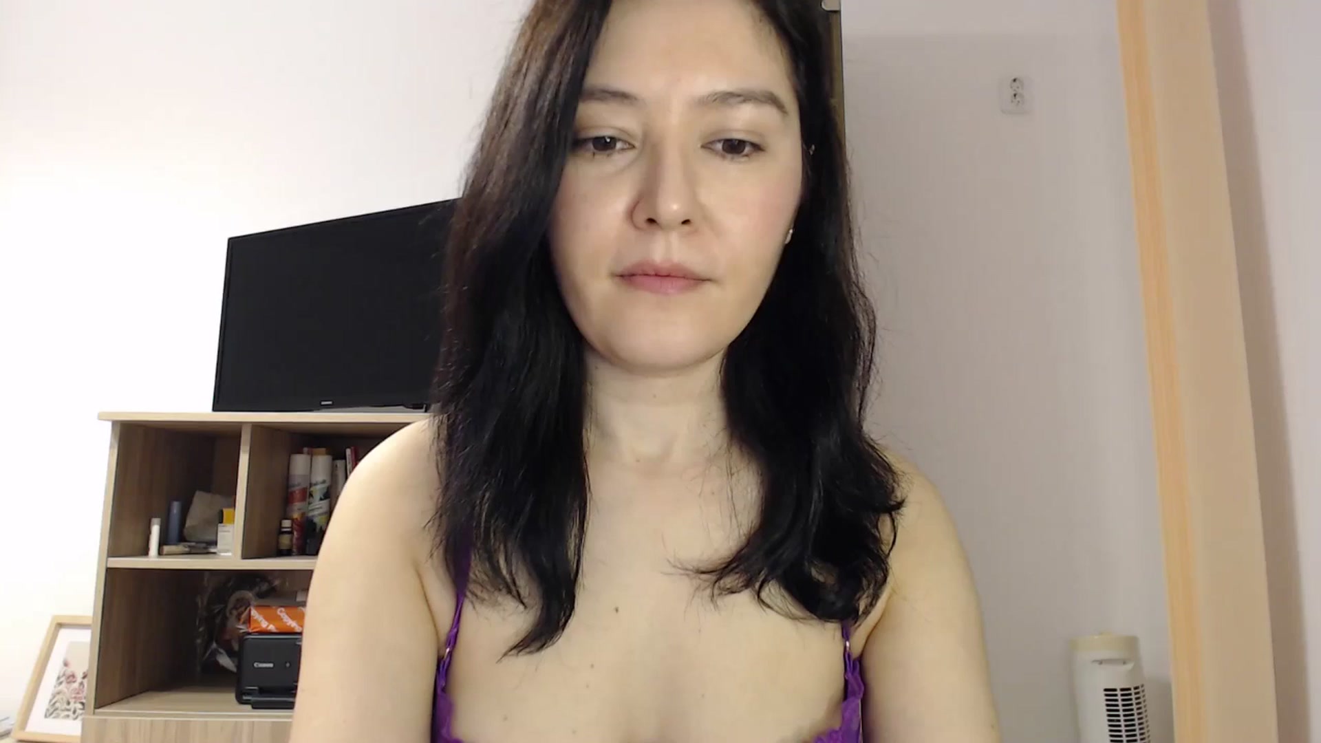 Gallery image thumbnail from SailorJupitr's myfreecams stream on, 12/21/2025, 21:28 image 1 of 20