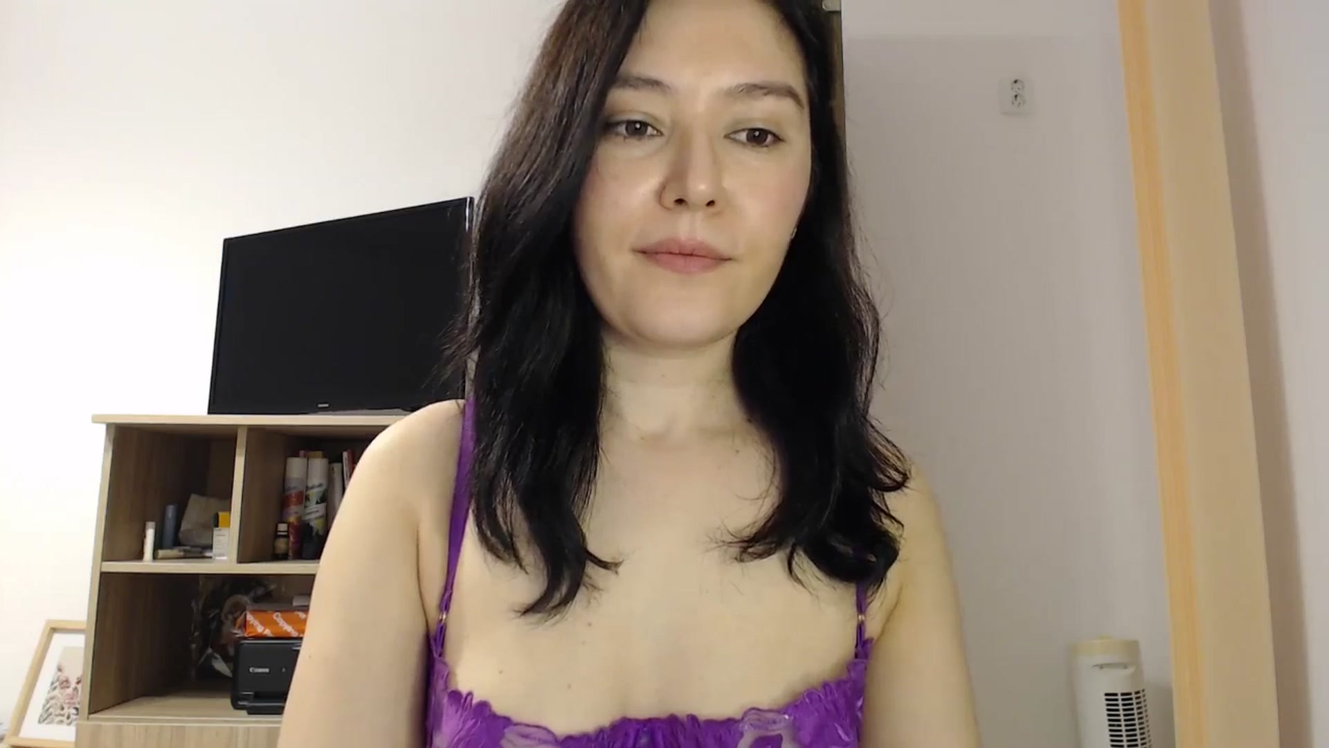 Gallery image thumbnail from SailorJupitr's myfreecams stream on, 12/21/2025, 21:28 image 4 of 20