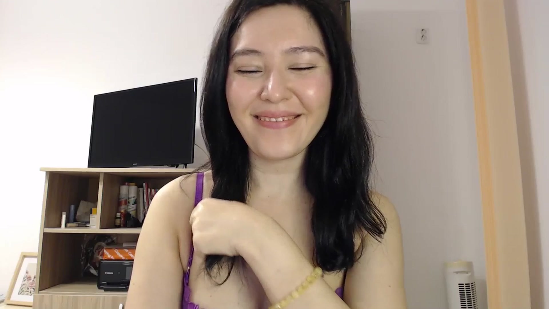 Gallery image thumbnail from SailorJupitr's myfreecams stream on, 12/21/2025, 21:28 image 10 of 20