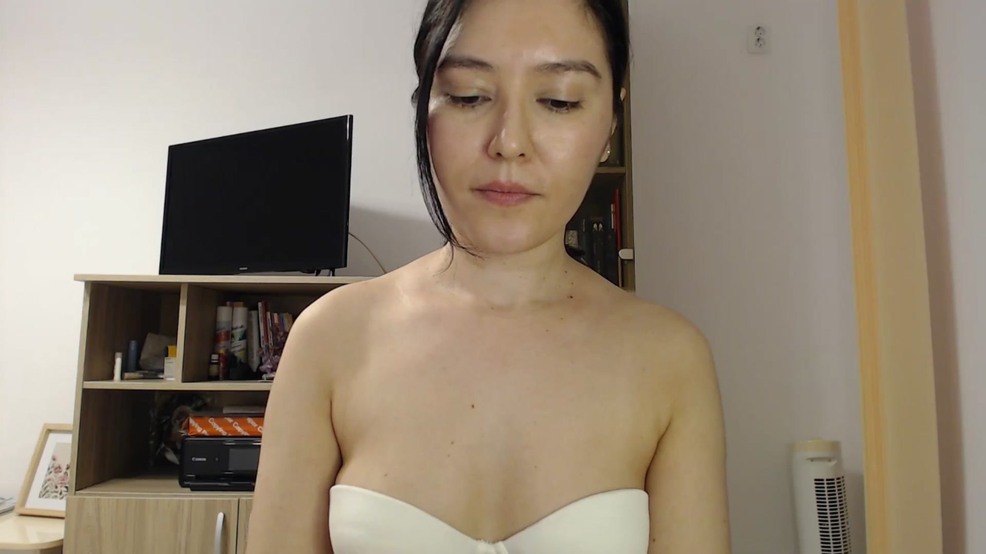 Gallery image thumbnail from SailorJupitr's myfreecams stream on, 12/23/2025, 22:45 image 20 of 20