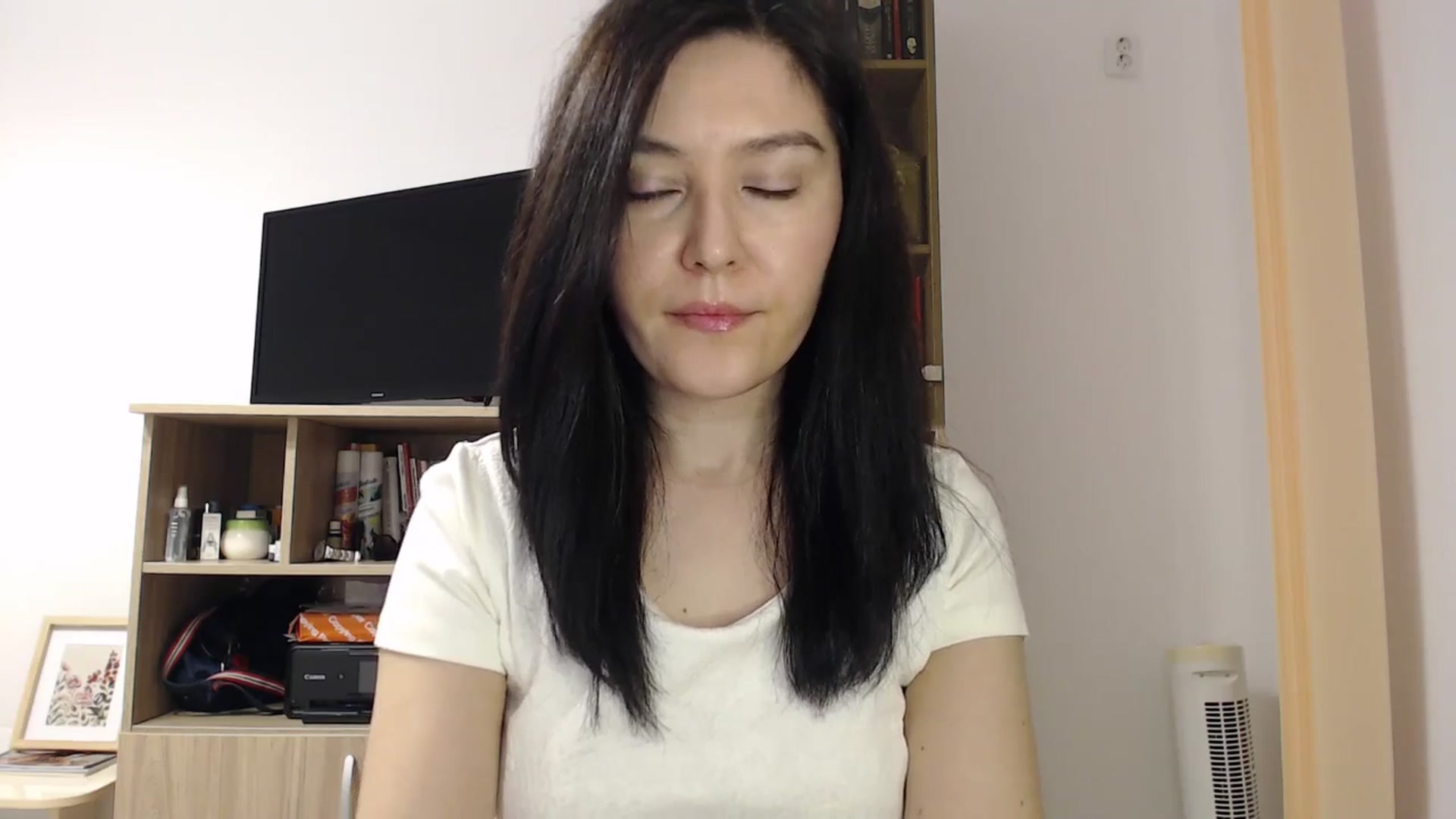 Gallery image thumbnail from SailorJupitr's myfreecams stream on, 12/31/2025, 20:57 image 3 of 20