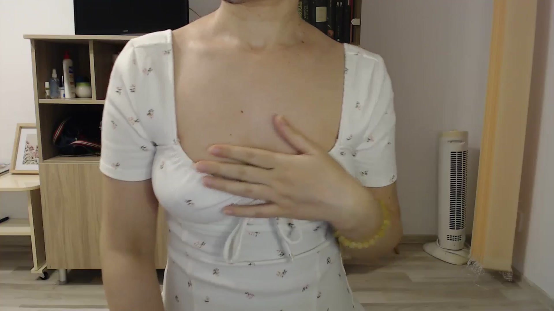 Gallery image thumbnail from SailorJupitr's myfreecams stream on, 01/04/2026, 21:49 image 16 of 20