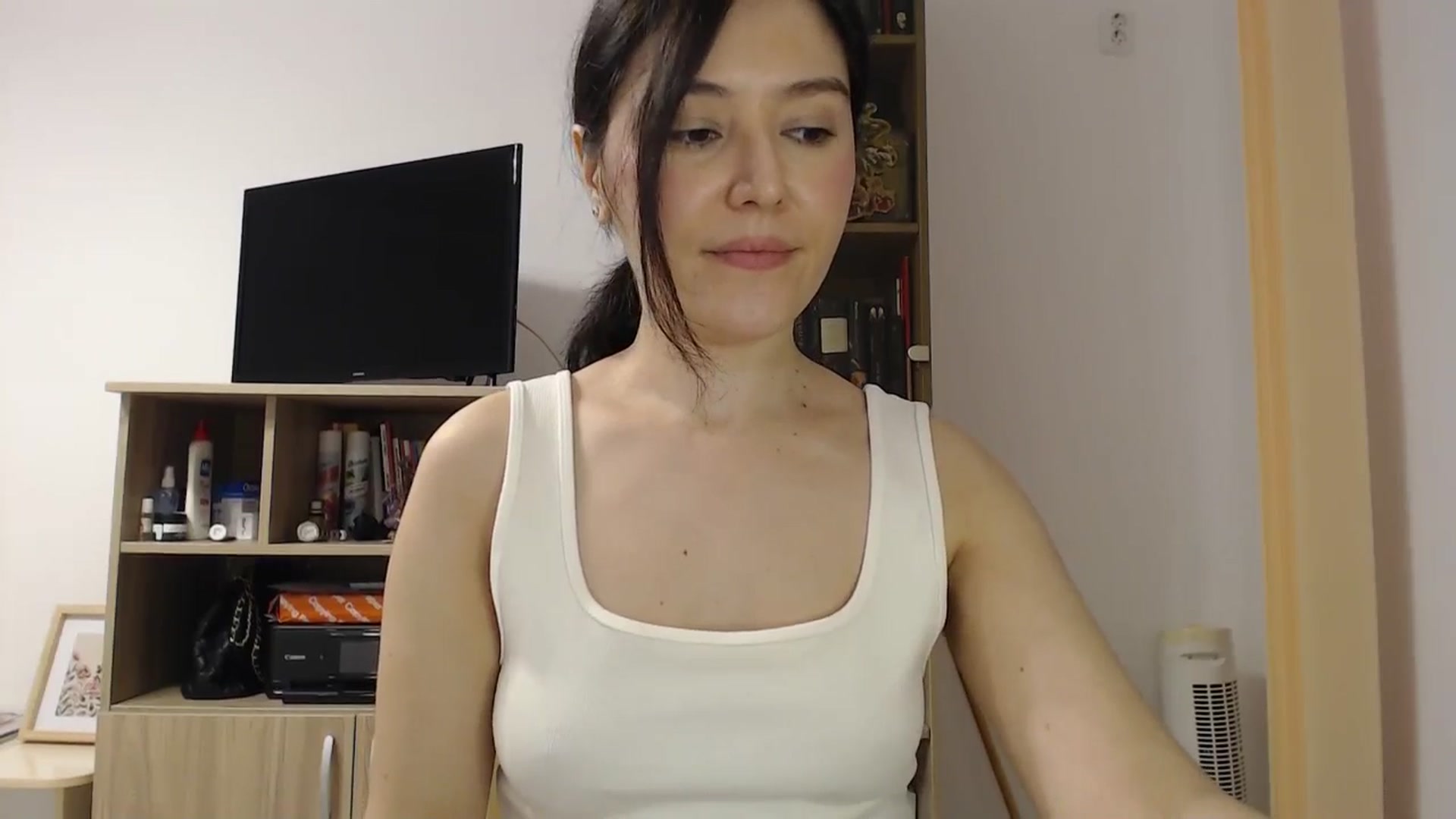 Gallery image thumbnail from SailorJupitr's myfreecams stream on, 01/07/2026, 22:28 image 3 of 20