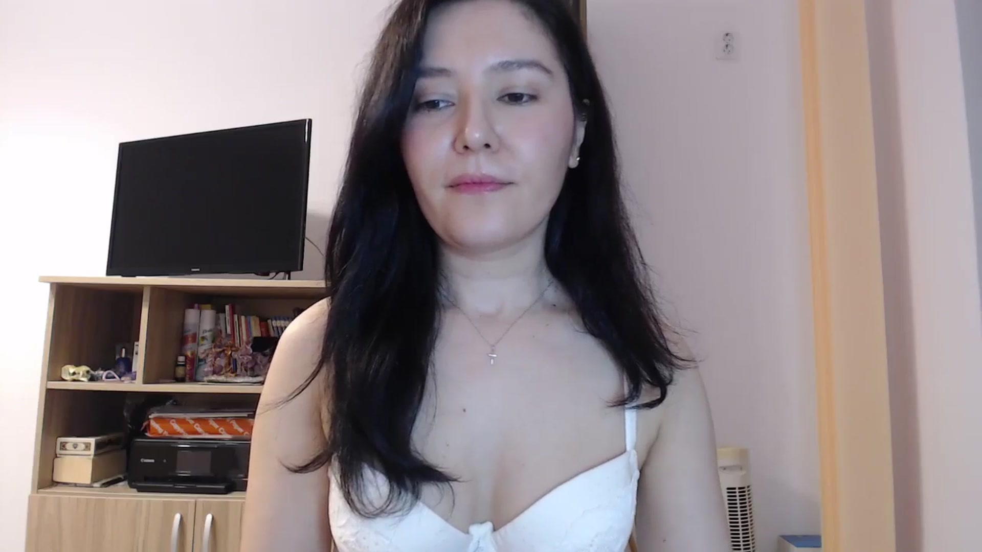 Gallery image thumbnail from SailorJupitr's myfreecams stream on, 03/18/2026, 21:36 image 14 of 20