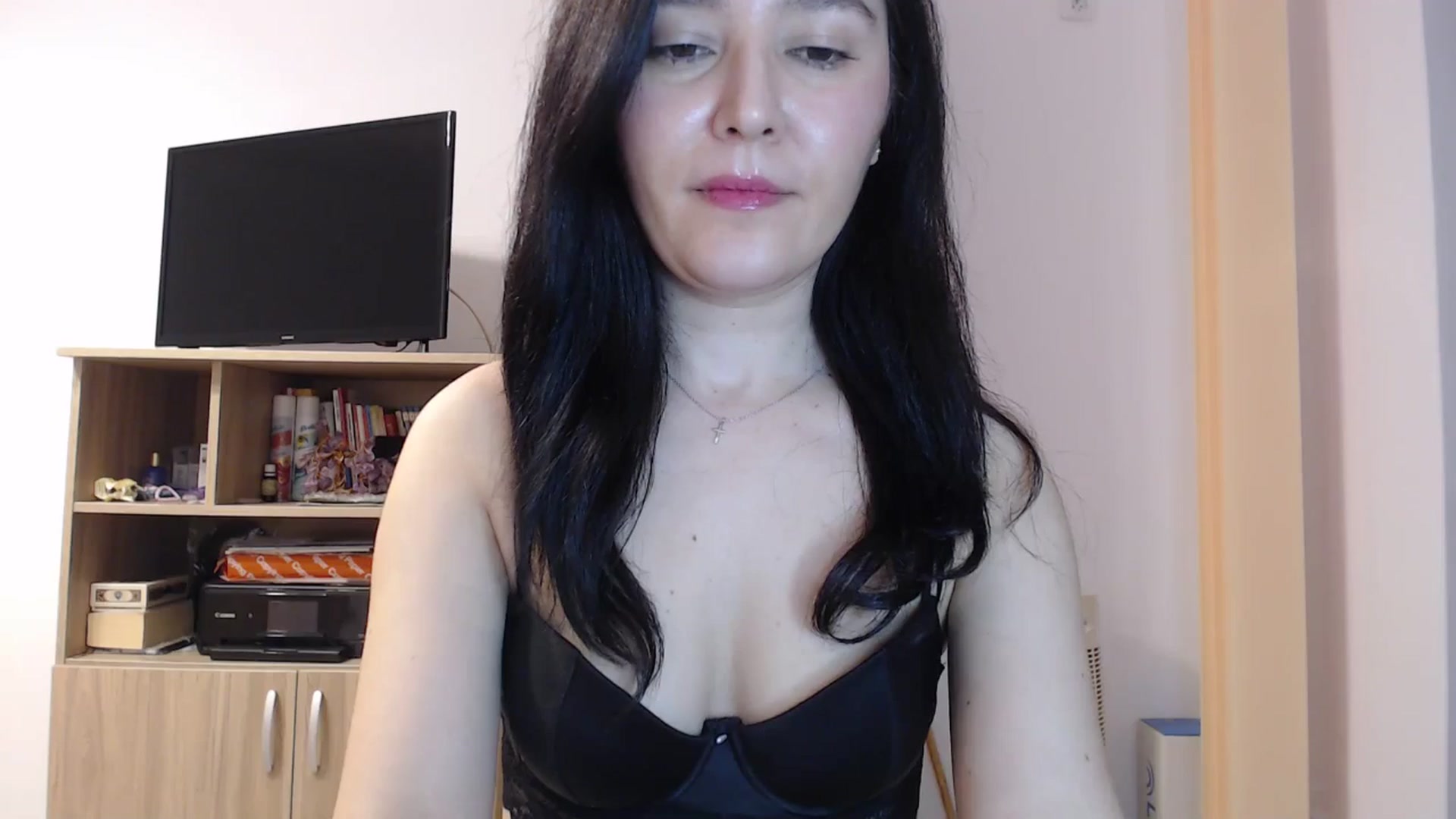 Gallery image thumbnail from SailorJupitr's myfreecams stream on, 03/19/2026, 21:50 image 15 of 20