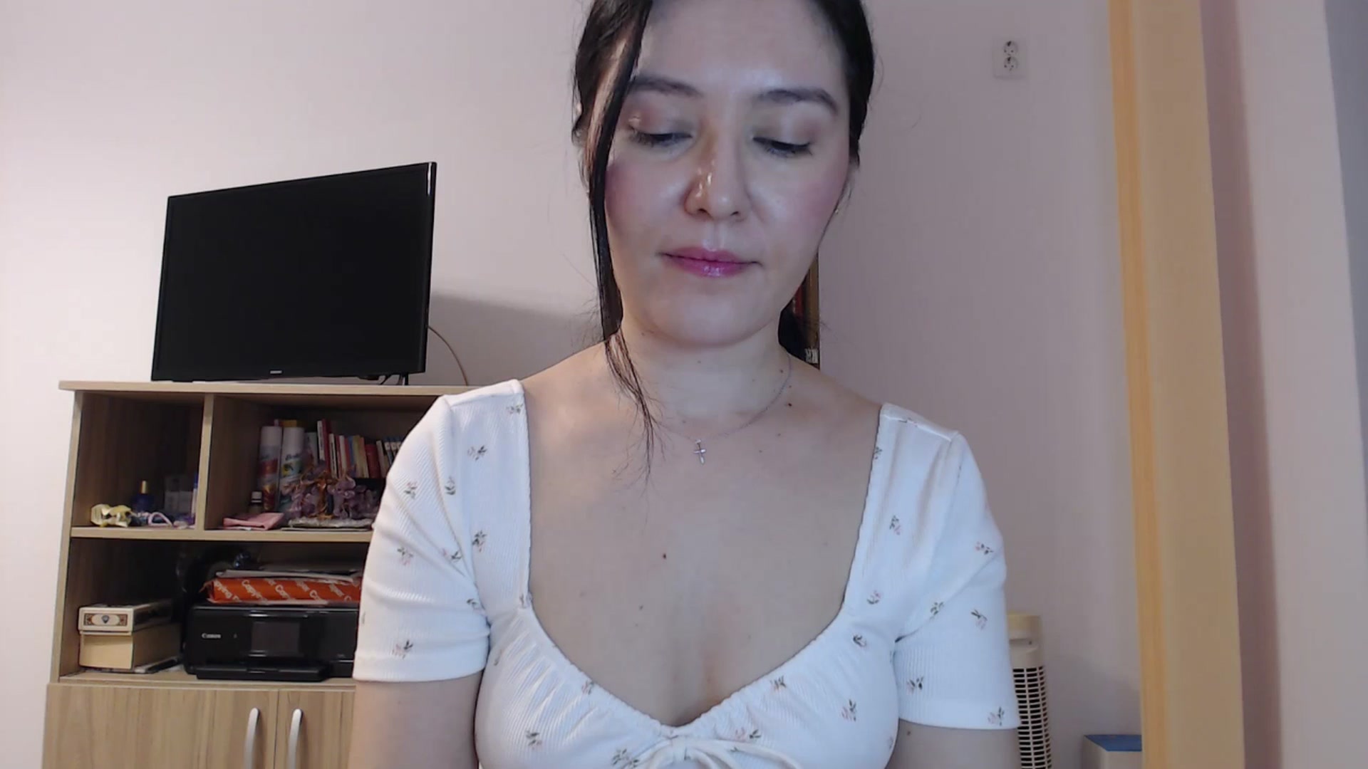 Gallery image thumbnail from SailorJupitr's myfreecams stream on, 03/28/2026, 22:15 image 1 of 20