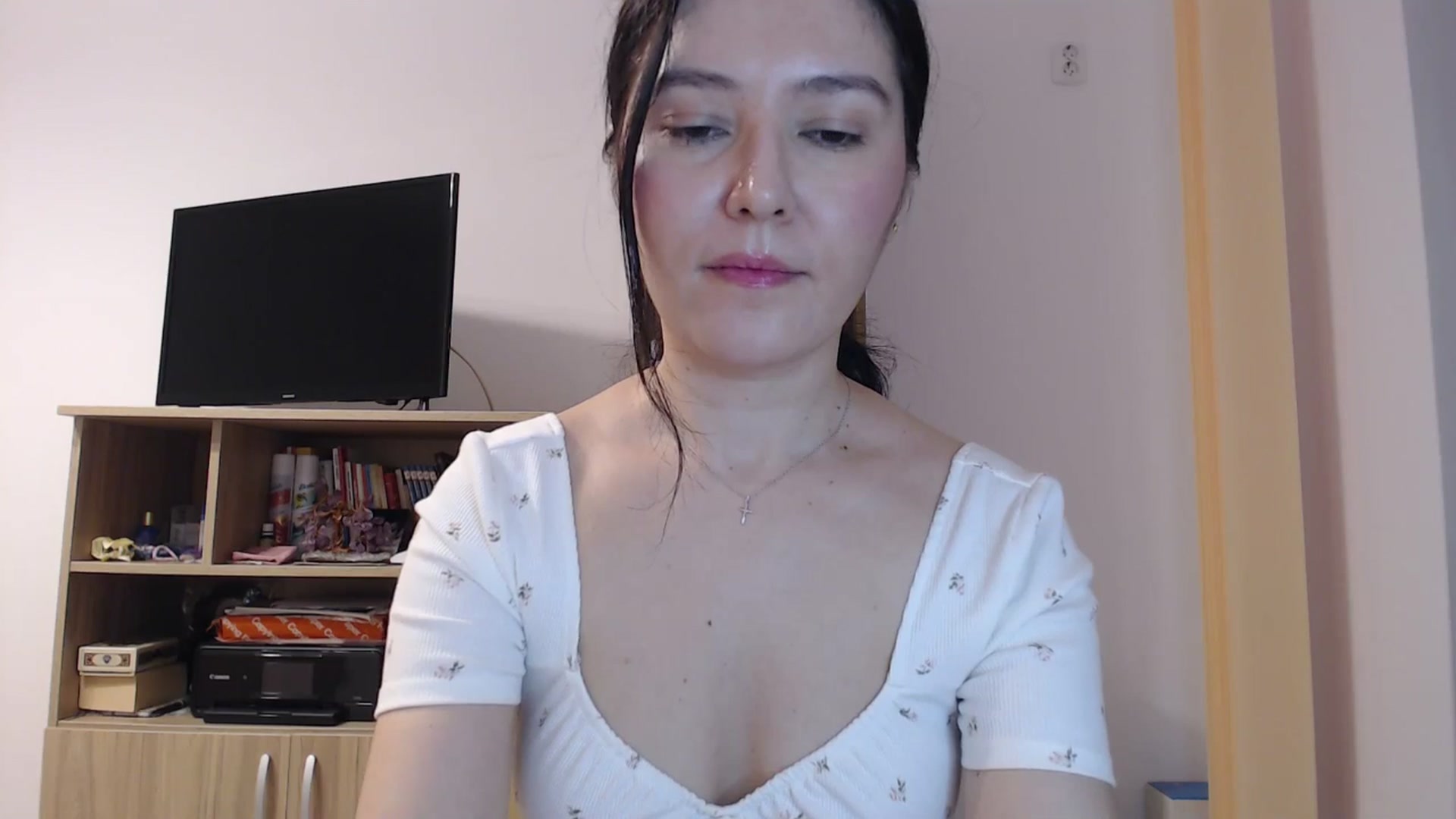 Gallery image thumbnail from SailorJupitr's myfreecams stream on, 03/28/2026, 22:15 image 18 of 20