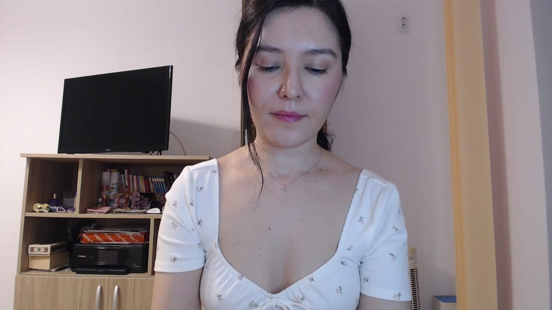 Gallery image thumbnail from SailorJupitr's myfreecams stream on, 03/28/2026, 22:15 image 20 of 20