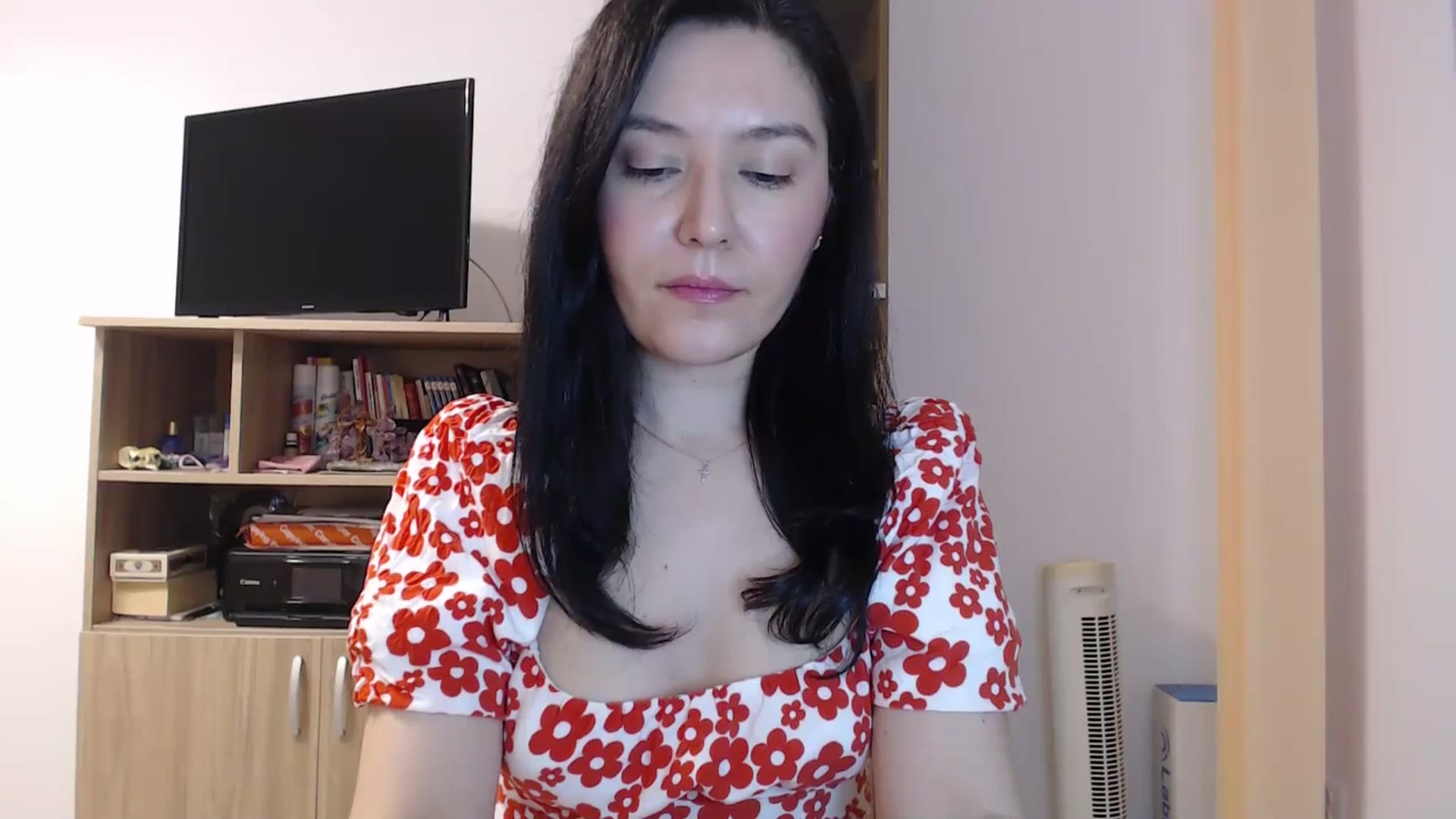 Gallery image thumbnail from SailorJupitr's myfreecams stream on, 03/29/2026, 21:09 image 17 of 20