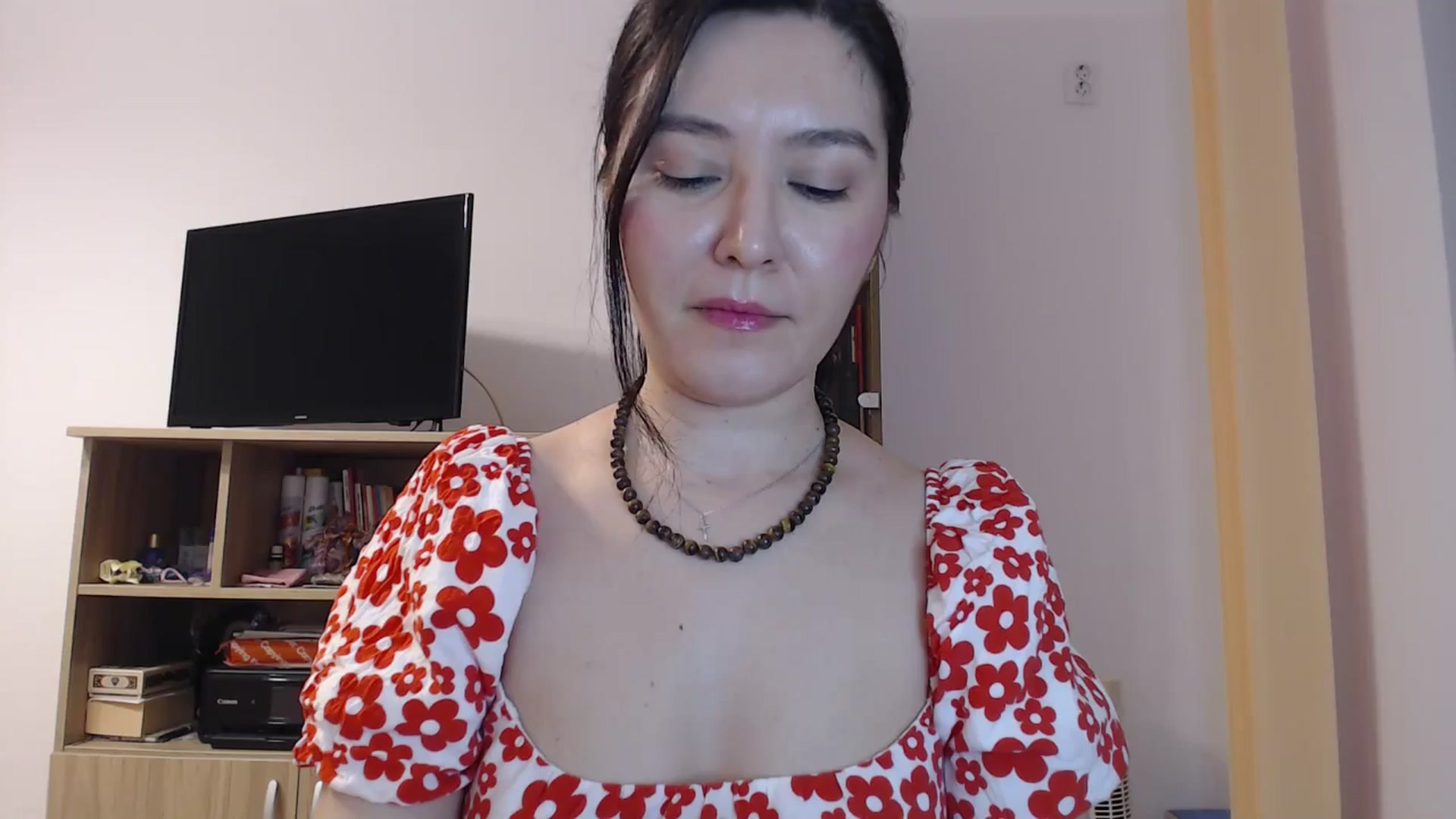 Gallery image thumbnail from SailorJupitr's myfreecams stream on, 04/02/2026, 20:51 image 1 of 20
