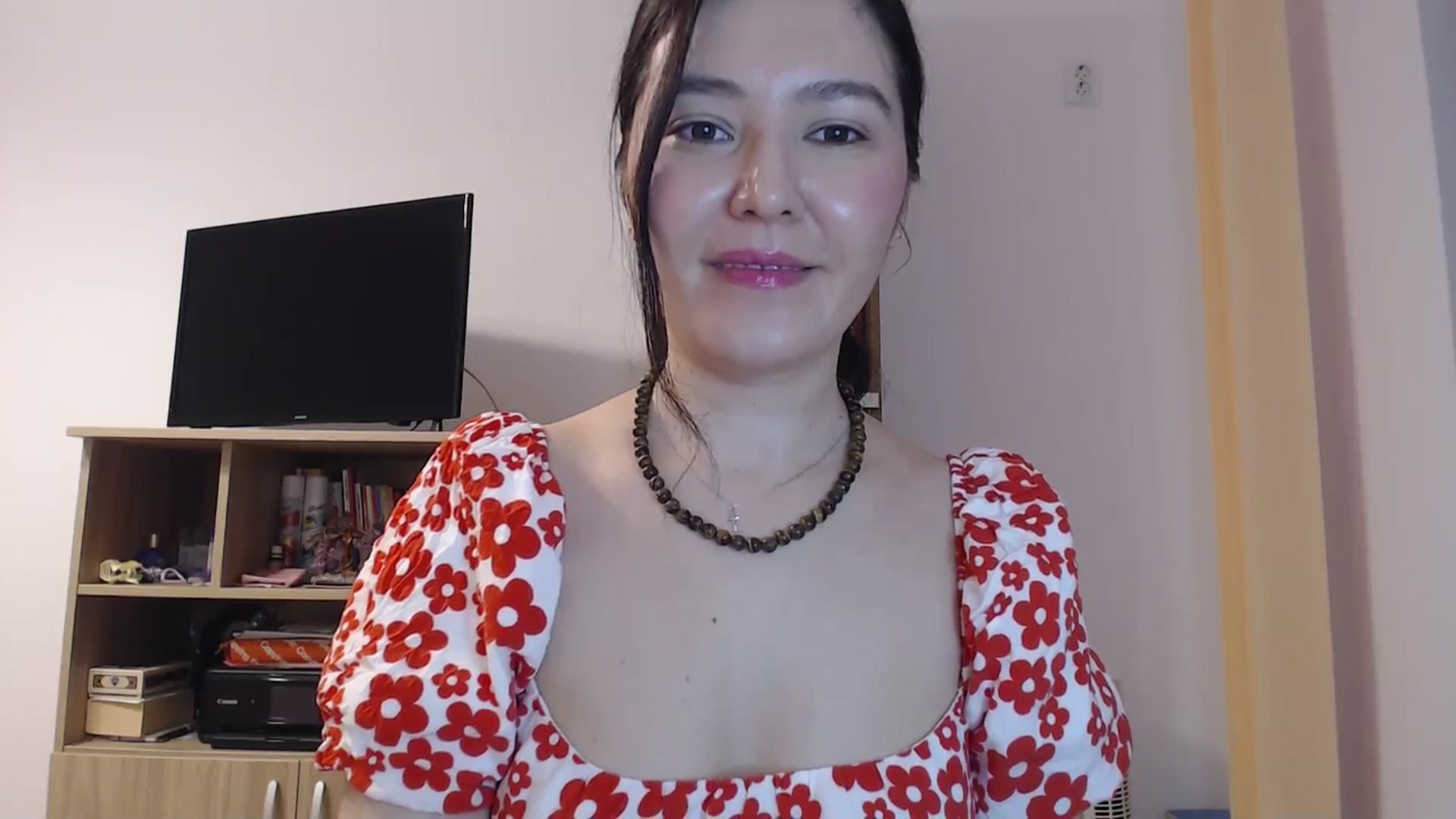 Gallery image thumbnail from SailorJupitr's myfreecams stream on, 04/02/2026, 20:51 image 2 of 20