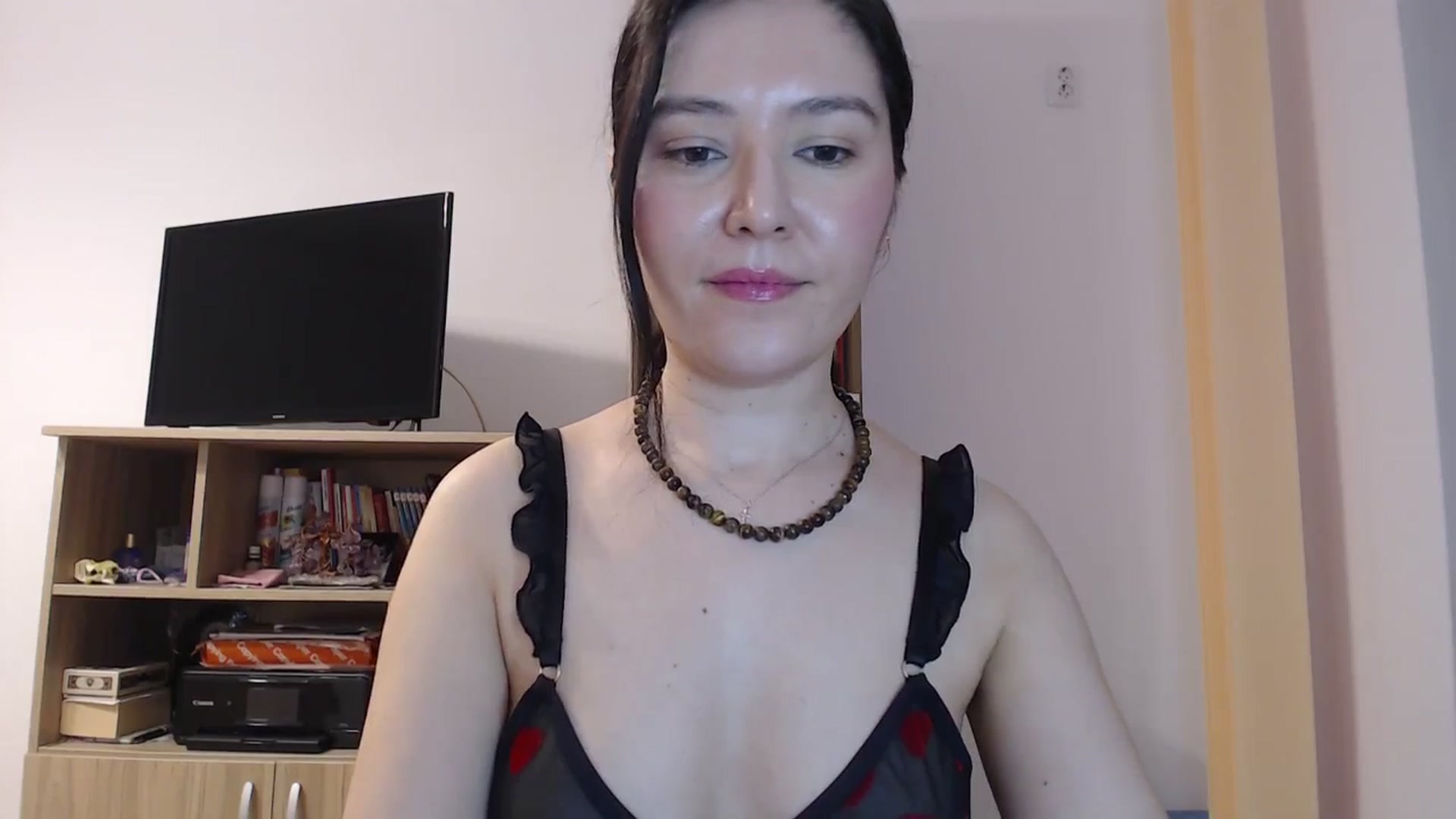 Gallery image thumbnail from SailorJupitr's myfreecams stream on, 04/03/2026, 20:39 image 13 of 20