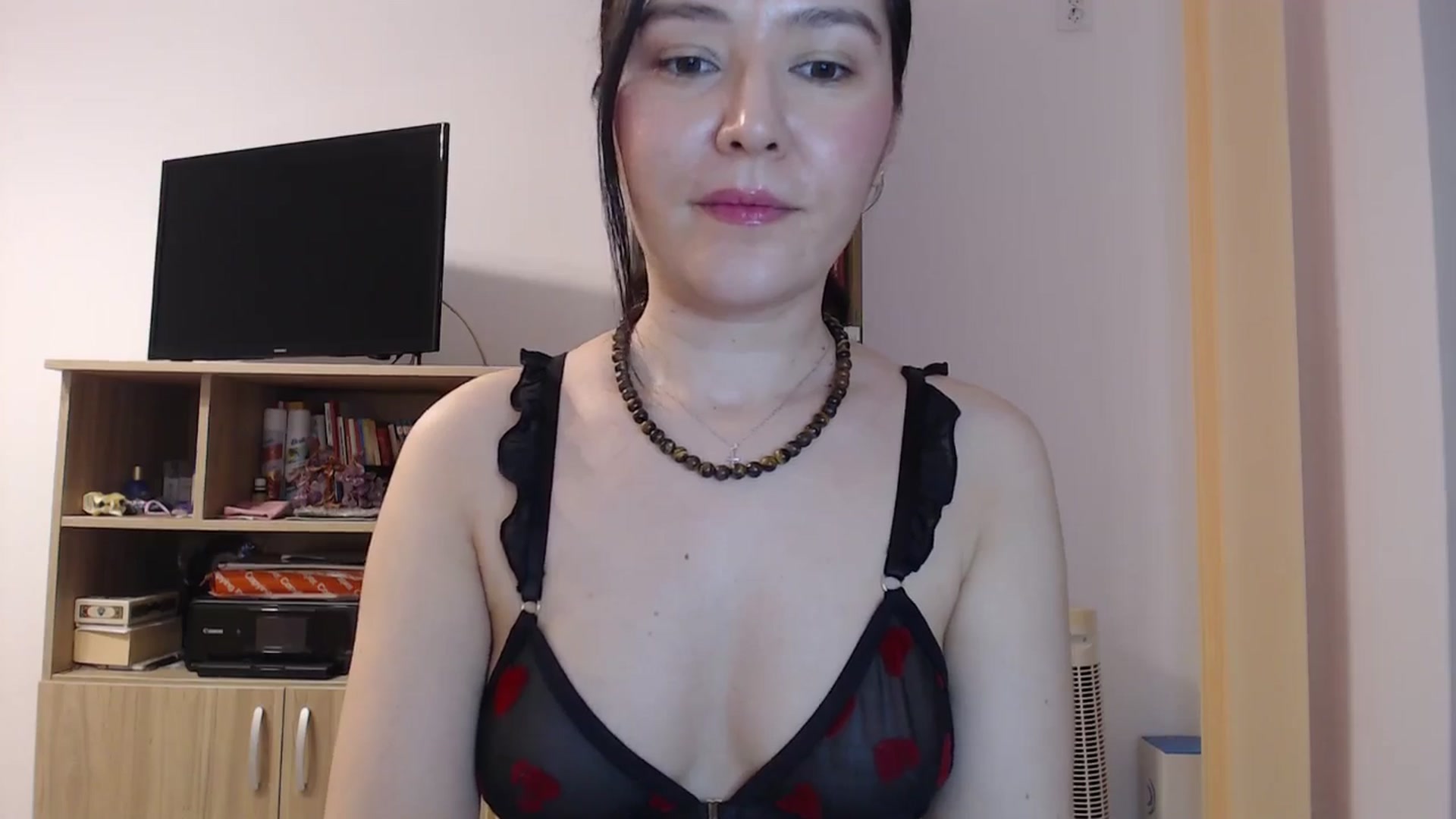Gallery image thumbnail from SailorJupitr's myfreecams stream on, 04/03/2026, 21:26 image 6 of 20