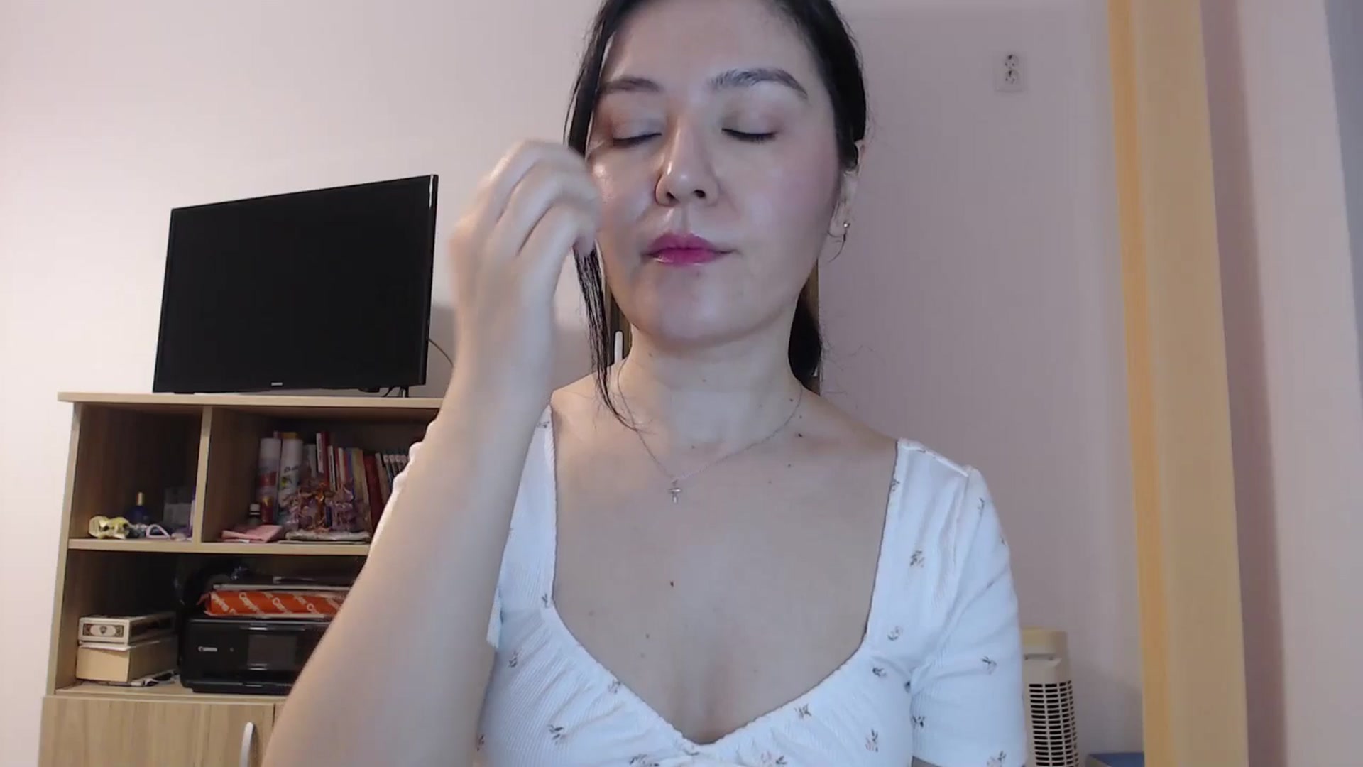 Gallery image thumbnail from SailorJupitr's myfreecams stream on, 04/04/2026, 19:59 image 15 of 20