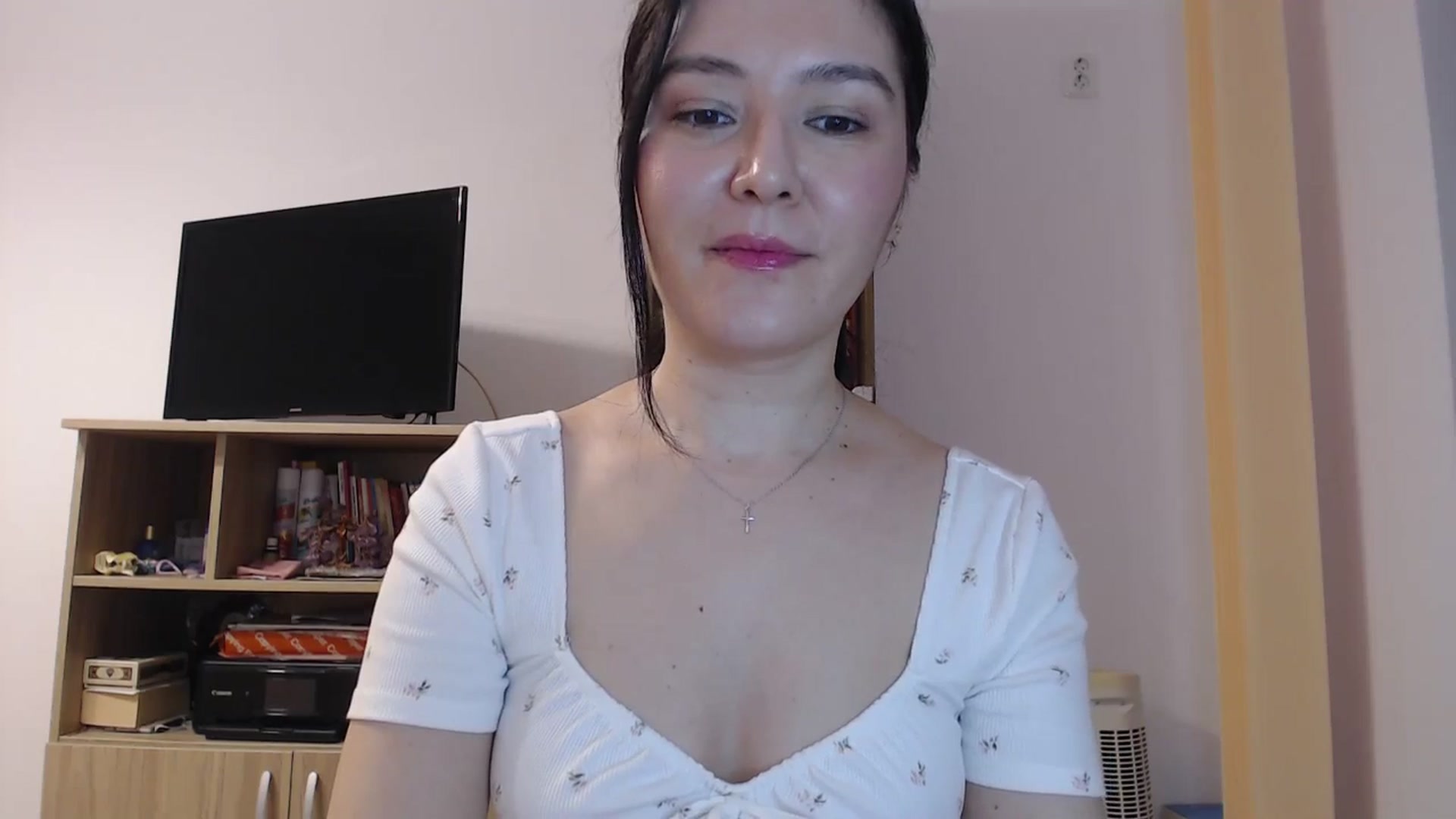 Gallery image thumbnail from SailorJupitr's myfreecams stream on, 04/04/2026, 19:59 image 19 of 20