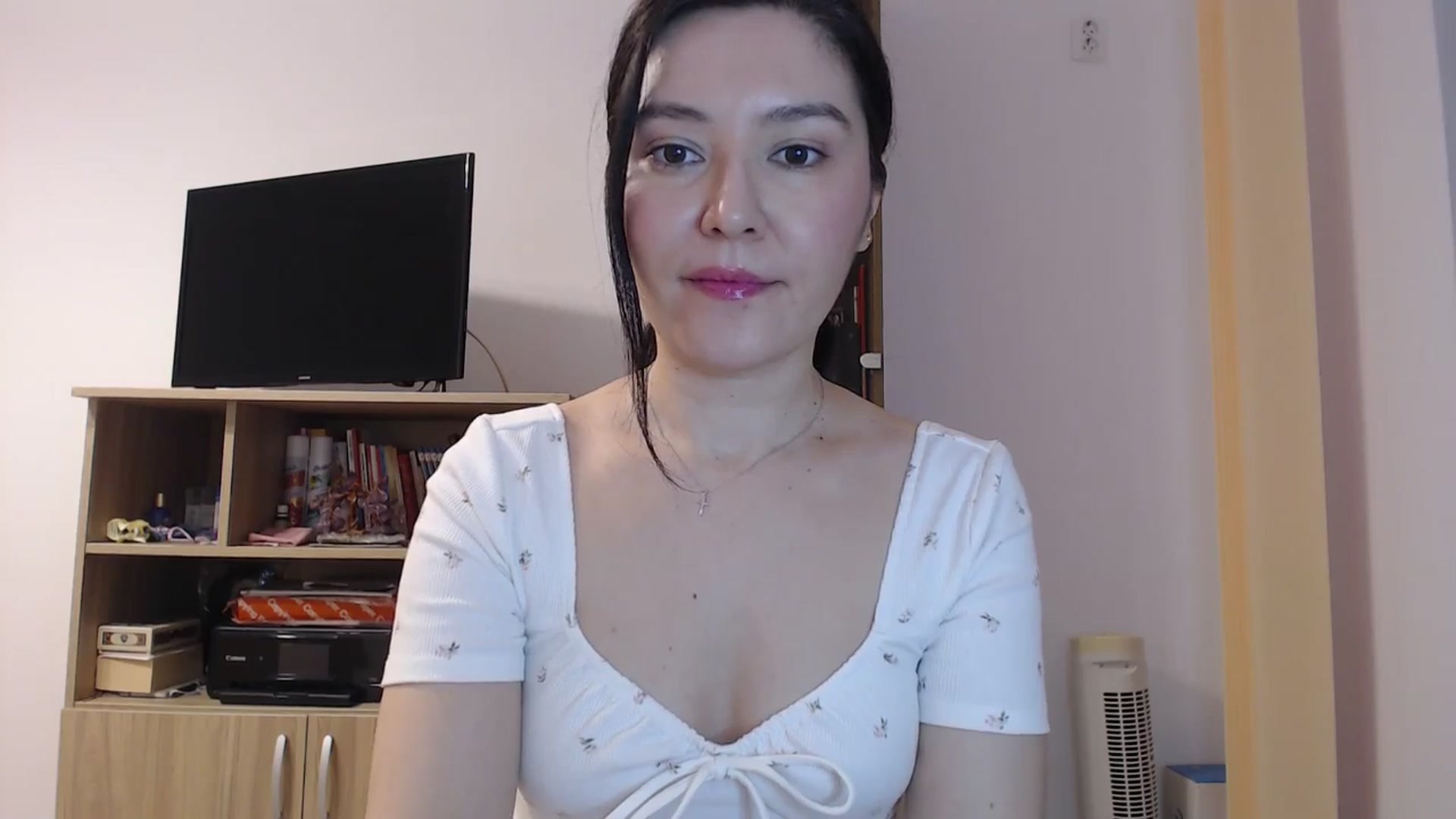 Gallery image thumbnail from SailorJupitr's myfreecams stream on, 04/04/2026, 19:59 image 3 of 20