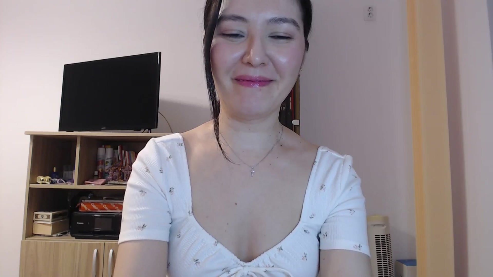 Gallery image thumbnail from SailorJupitr's myfreecams stream on, 04/04/2026, 19:59 image 6 of 20