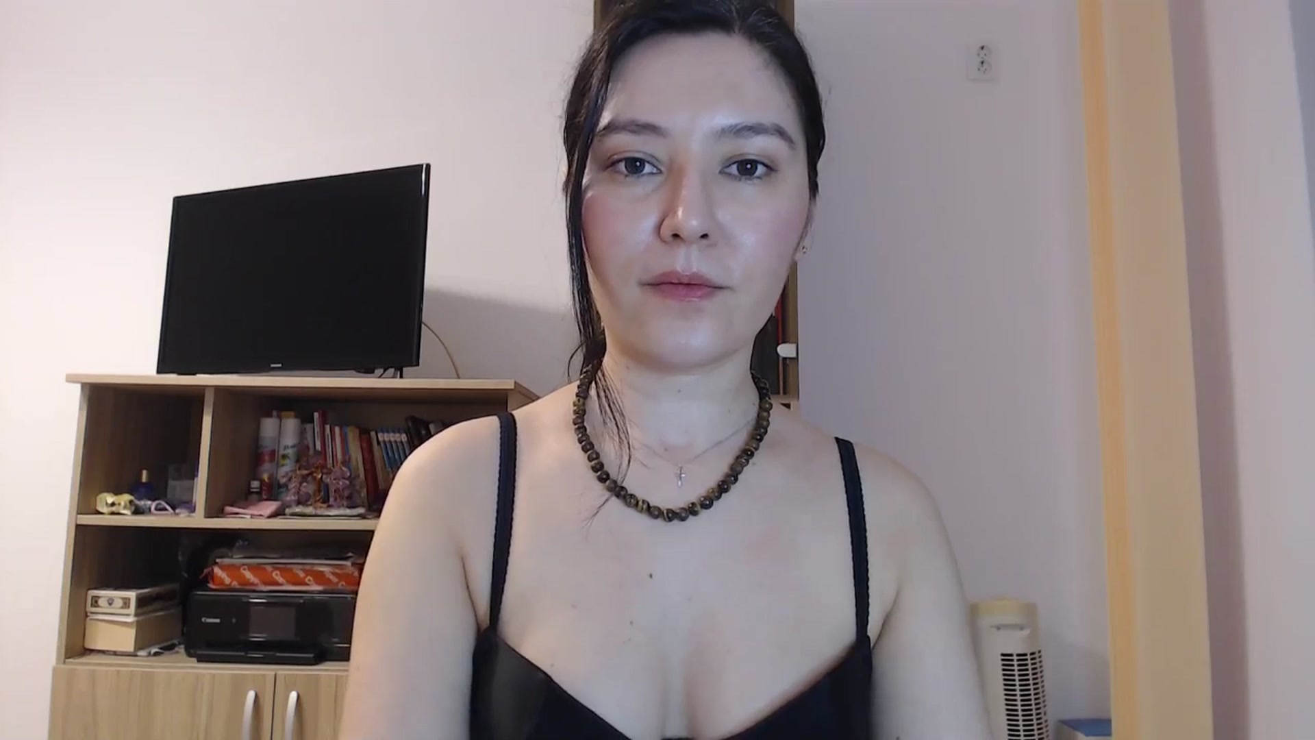 Gallery image thumbnail from SailorJupitr's myfreecams stream on, 04/05/2026, 20:16 image 18 of 20