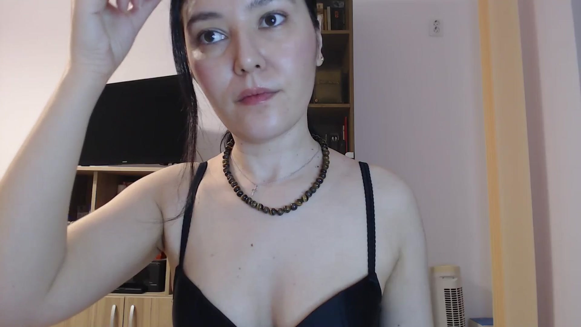 Gallery image thumbnail from SailorJupitr's myfreecams stream on, 04/05/2026, 20:16 image 3 of 20