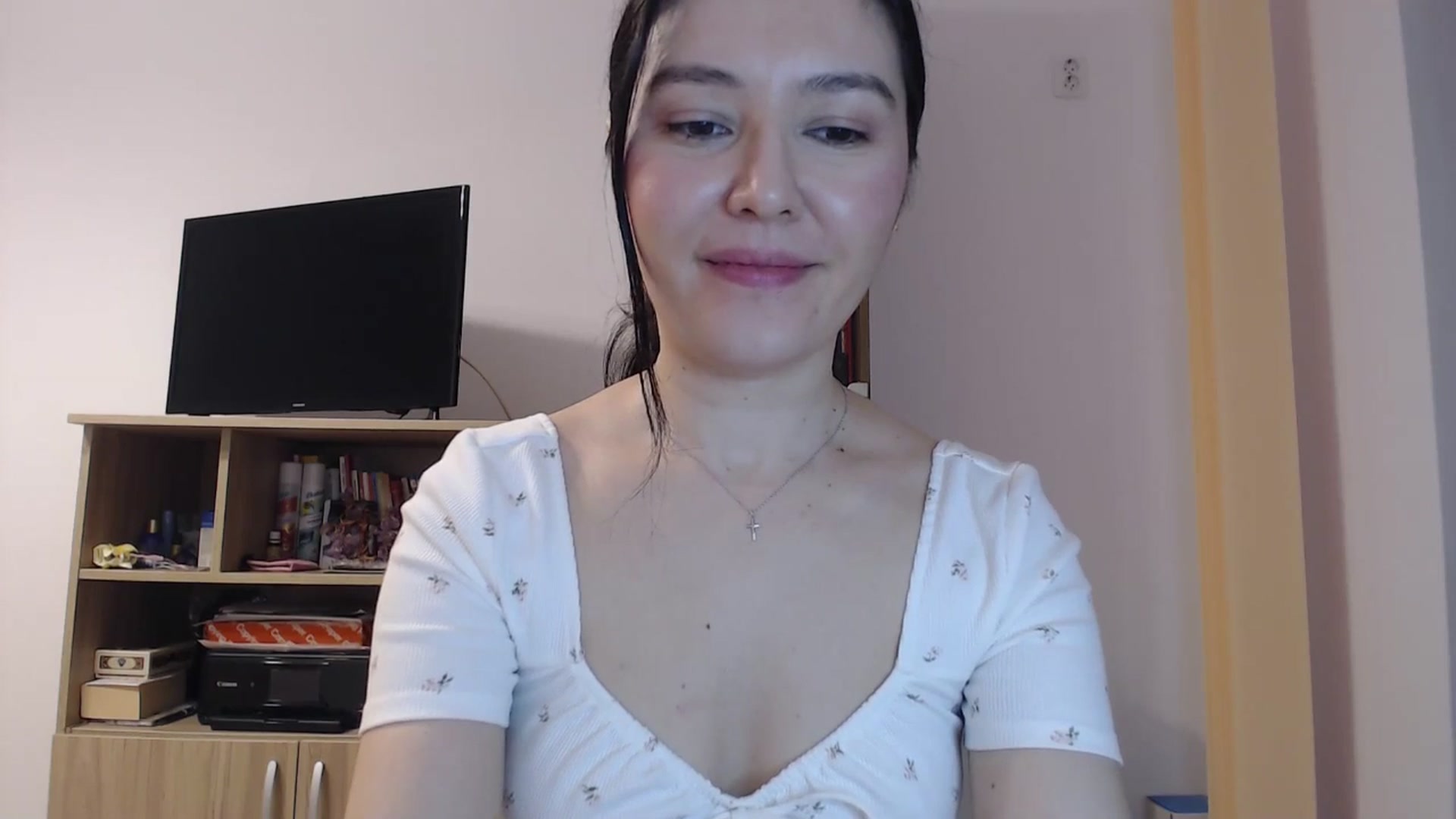 Gallery image thumbnail from SailorJupitr's myfreecams stream on, 04/08/2026, 20:15 image 6 of 20