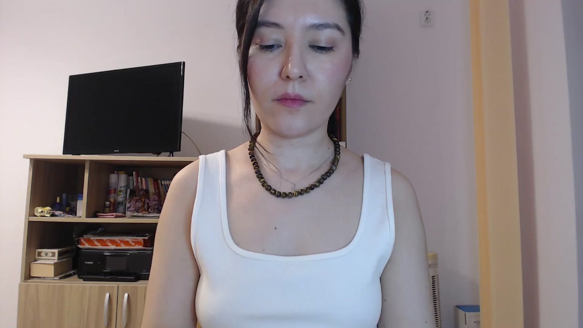 Gallery image thumbnail from SailorJupitr's myfreecams stream on, 04/09/2026, 21:09 image 7 of 20