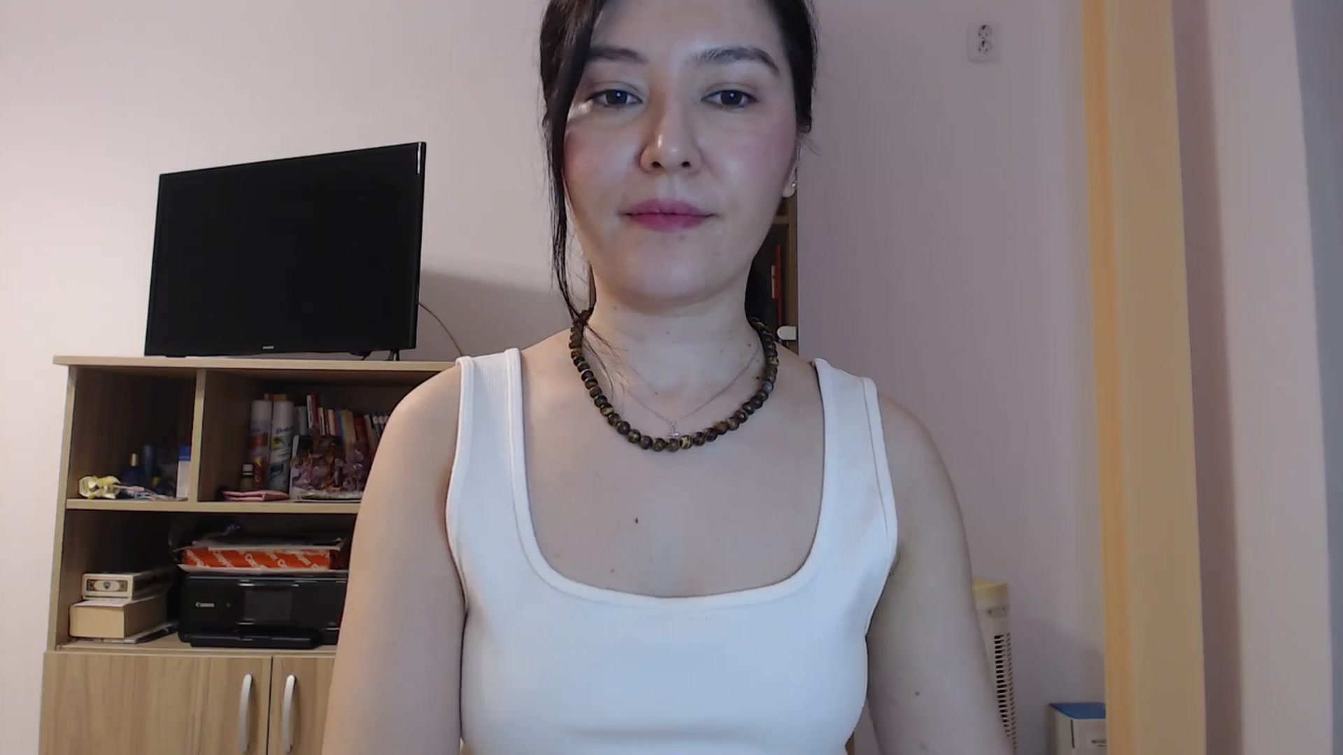 Gallery image thumbnail from SailorJupitr's myfreecams stream on, 04/09/2026, 21:09 image 5 of 20