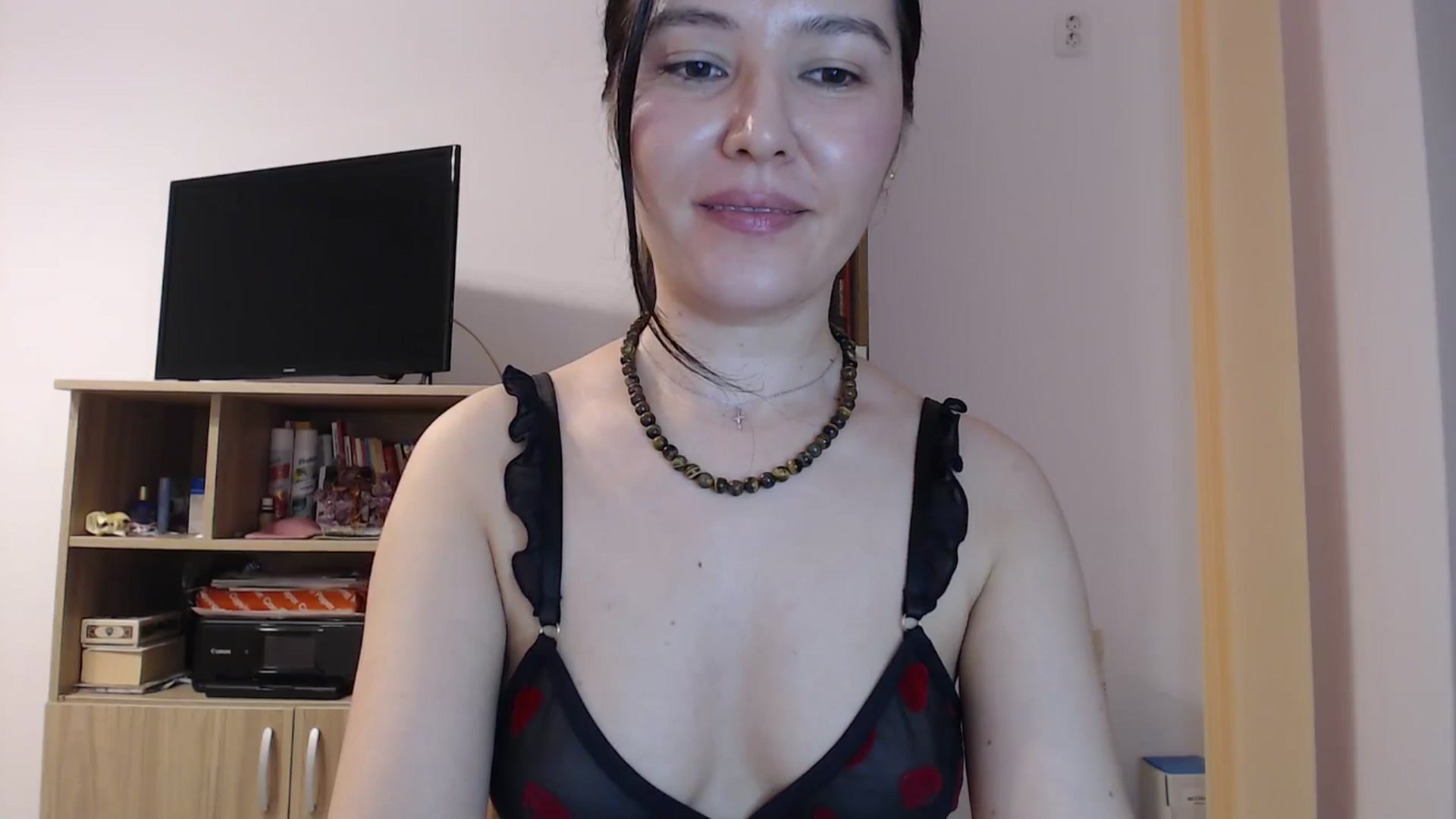 Gallery image thumbnail from SailorJupitr's myfreecams stream on, 04/14/2026, 20:52 image 12 of 20