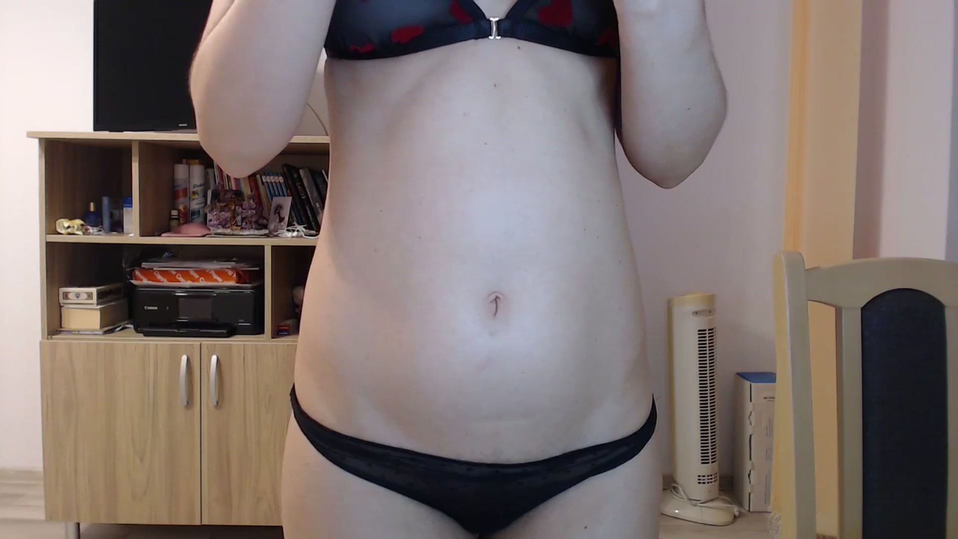 Gallery image thumbnail from SailorJupitr's myfreecams stream on, 04/14/2026, 21:15 image 9 of 20