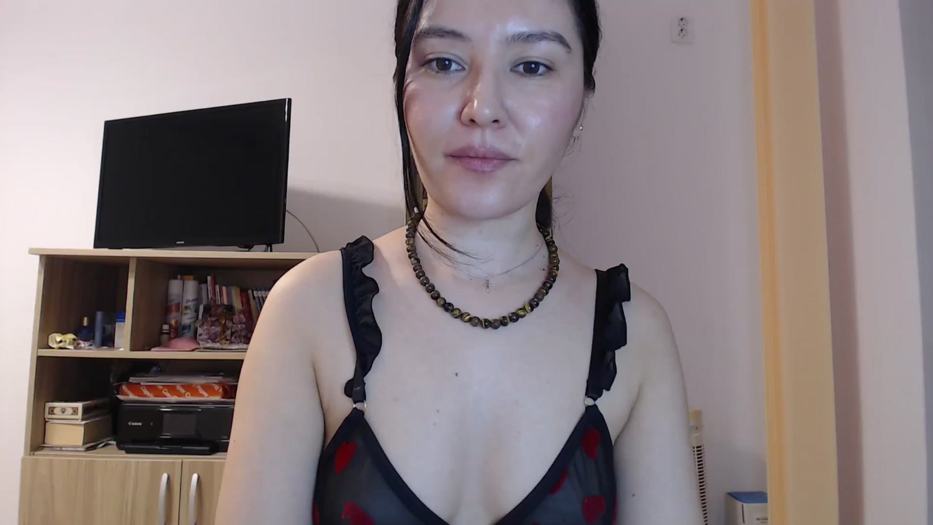 Gallery image thumbnail from SailorJupitr's myfreecams stream on, 04/14/2026, 21:15 image 1 of 20