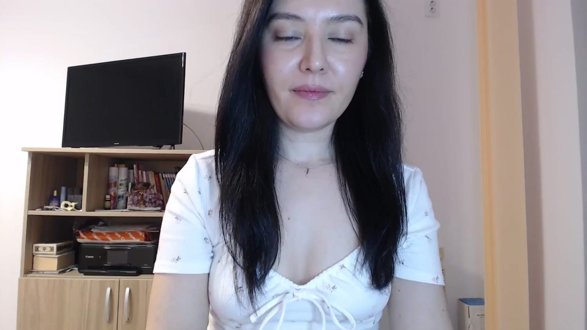Gallery image thumbnail from SailorJupitr's myfreecams stream on, 04/17/2026, 20:58 image 3 of 20