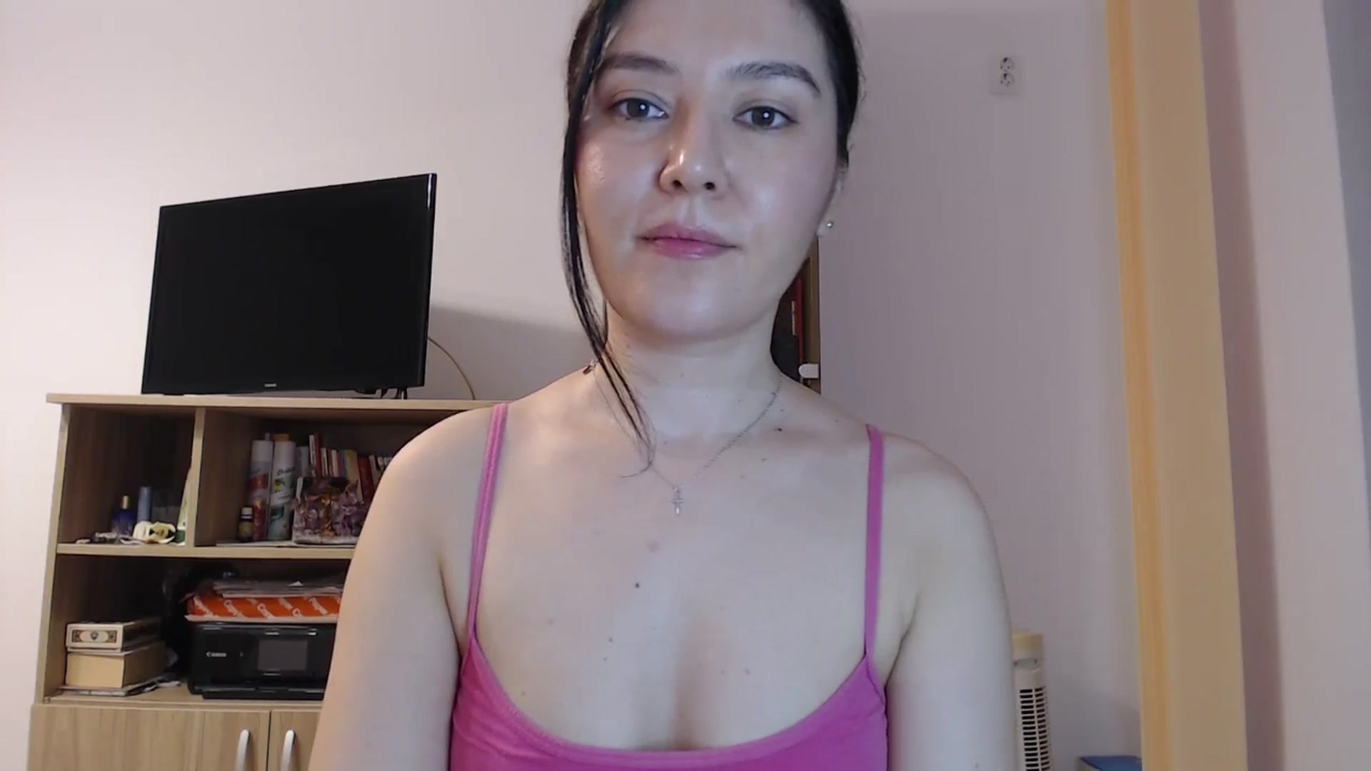 Gallery image thumbnail from SailorJupitr's myfreecams stream on, 04/21/2026, 21:34 image 15 of 20