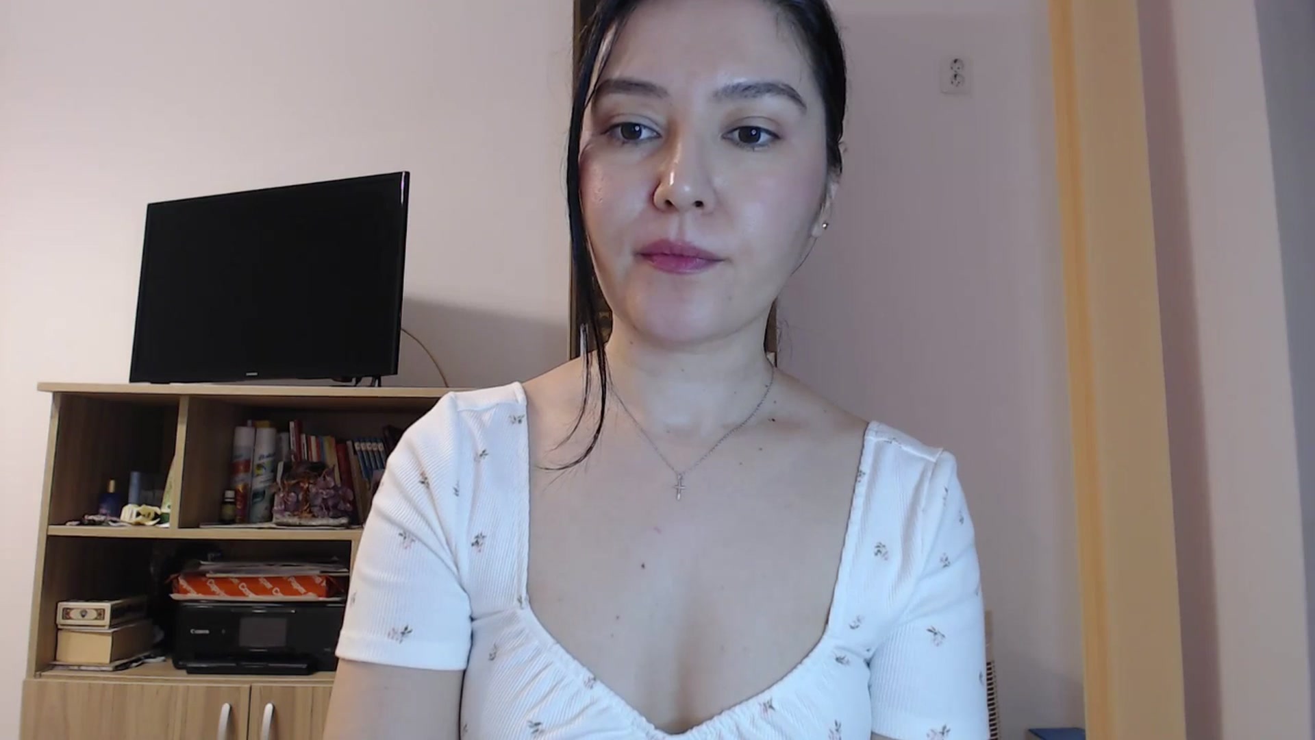 Gallery image thumbnail from SailorJupitr's myfreecams stream on, 04/23/2026, 21:10 image 2 of 20