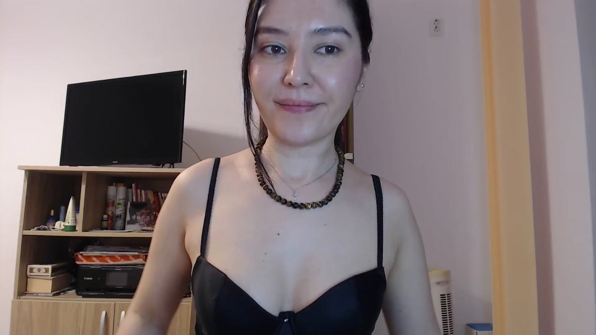 Gallery image thumbnail from SailorJupitr's myfreecams stream on, 04/29/2026, 20:53 image 7 of 20