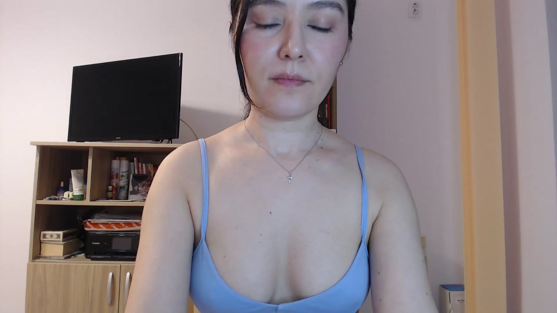 Gallery image thumbnail from SailorJupitr's myfreecams stream on, 05/02/2026, 20:37 image 3 of 20